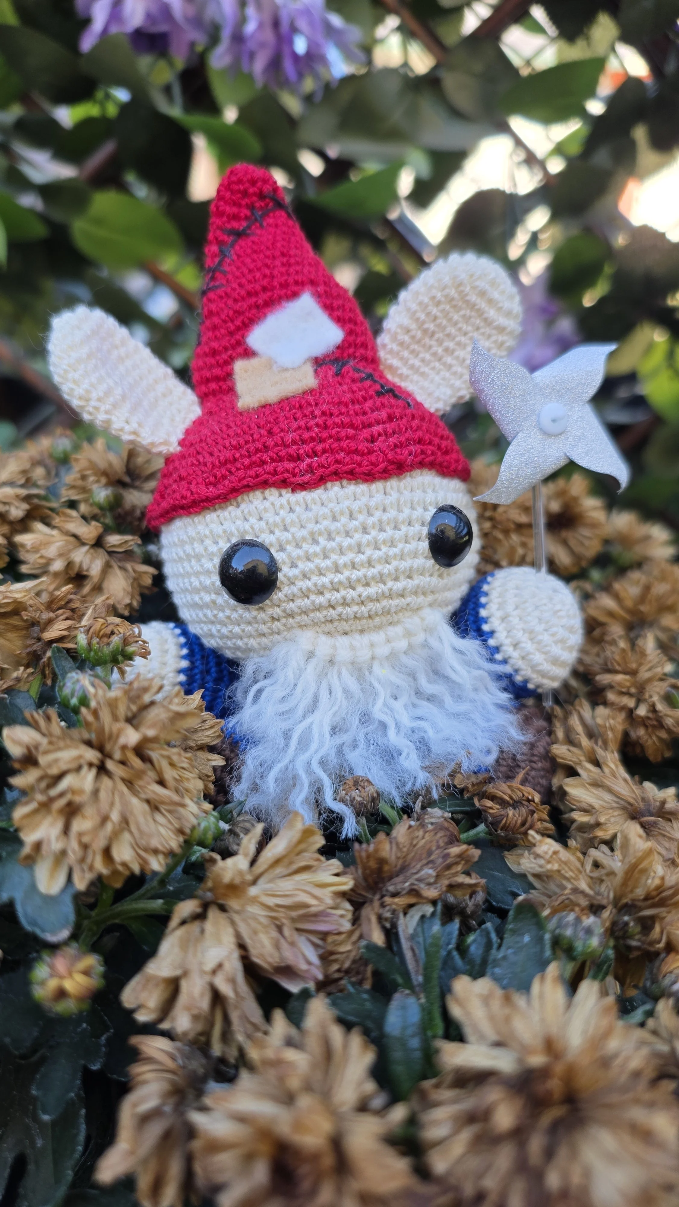 Pesky Gnome Bun