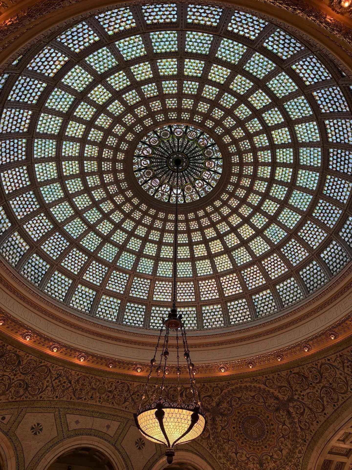 Day 3 of 5 Days of Thanksgiving with RS Reps, and today we are thankful for design. 
Design is apart of our everyday lives, even out of the showroom and we couldn&rsquo;t be more thankful for the beauty around us! ✨