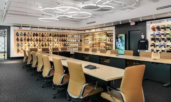 Today&rsquo;s spaces don&rsquo;t always sit still - so your furniture shouldn&rsquo;t either. 
@nucraftfurniture Approach table is built to flex, shift, and adapt from training set ups to formal meetings to large scale events with ease!