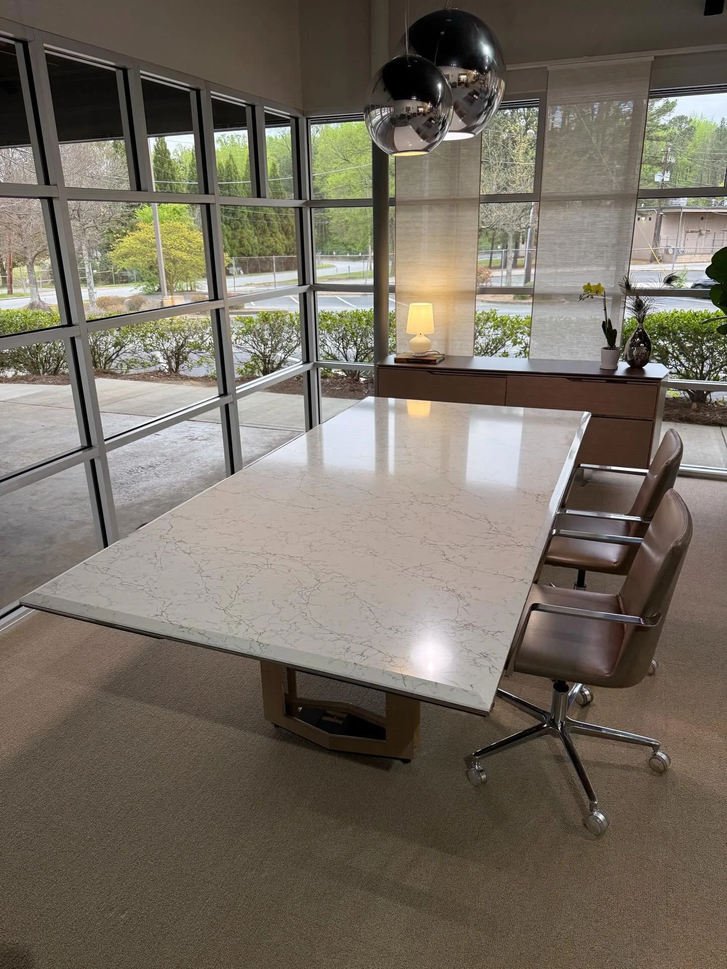Another showroom spotlight here at RS Reps, featuring a stunning Nucraft Ascari conference table and Ascari credenza paired with our fresh Source defign low back chairs for a look that&rsquo;s refined and effortlessly inviting!