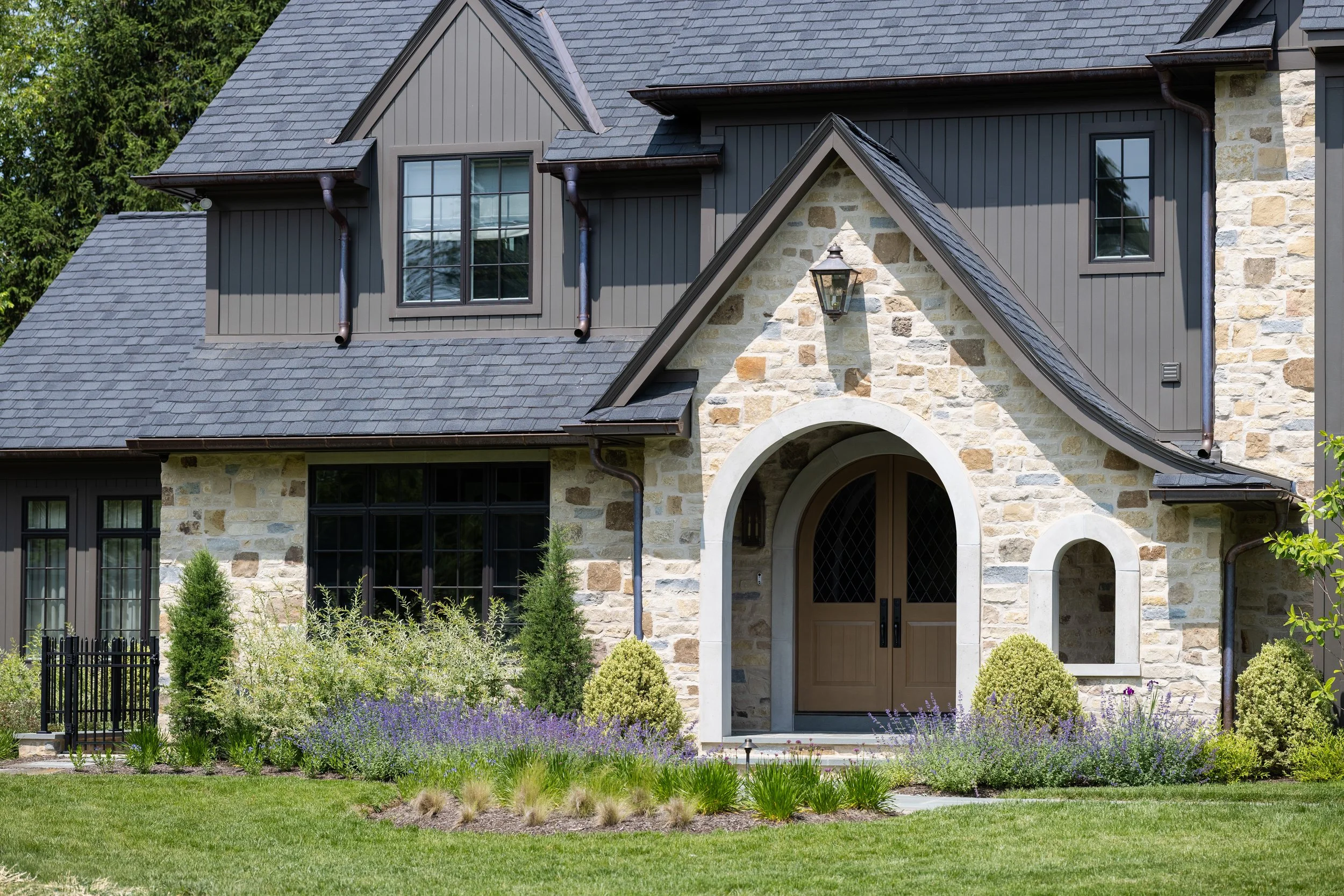 What Makes a Landscape Last? The Art of Long-Term Design at Roots