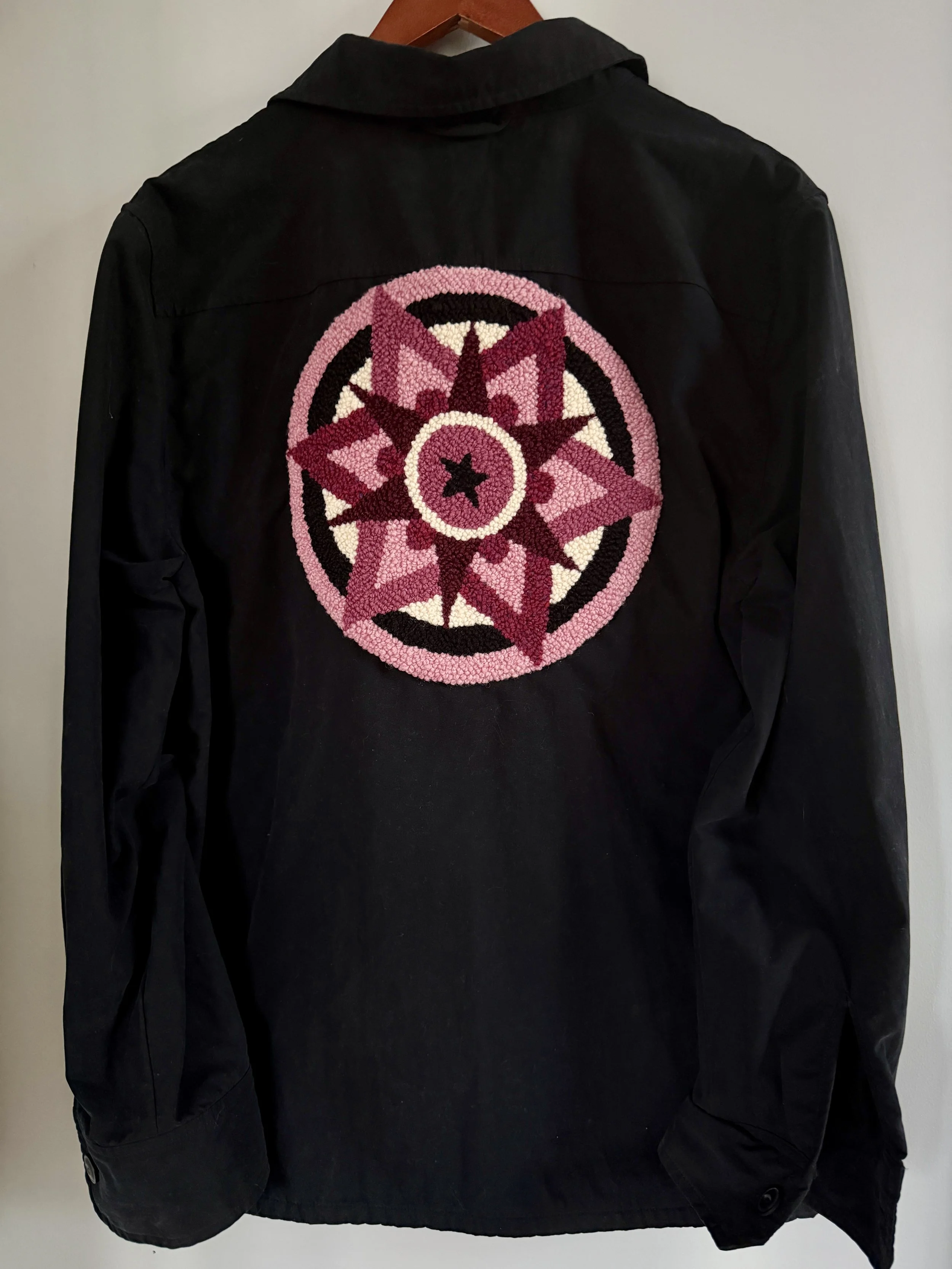 pink star black shirt jacket size L