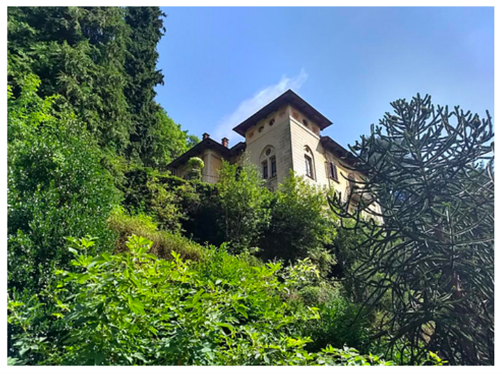 Looking up to Villa Emma