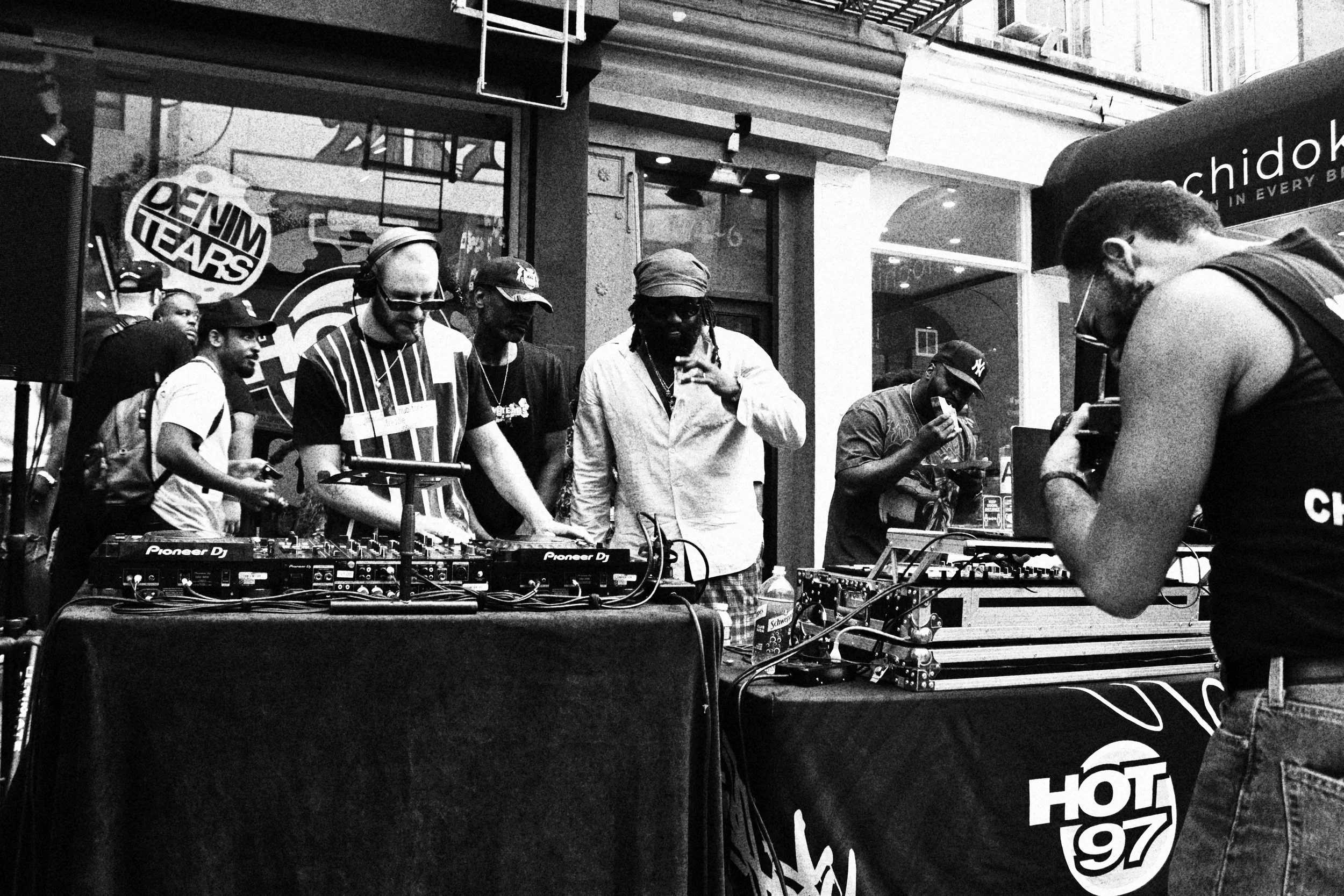 DENIM TEARS X HOT 97 SOHO BLOCK PARTY
@makai.kamil
