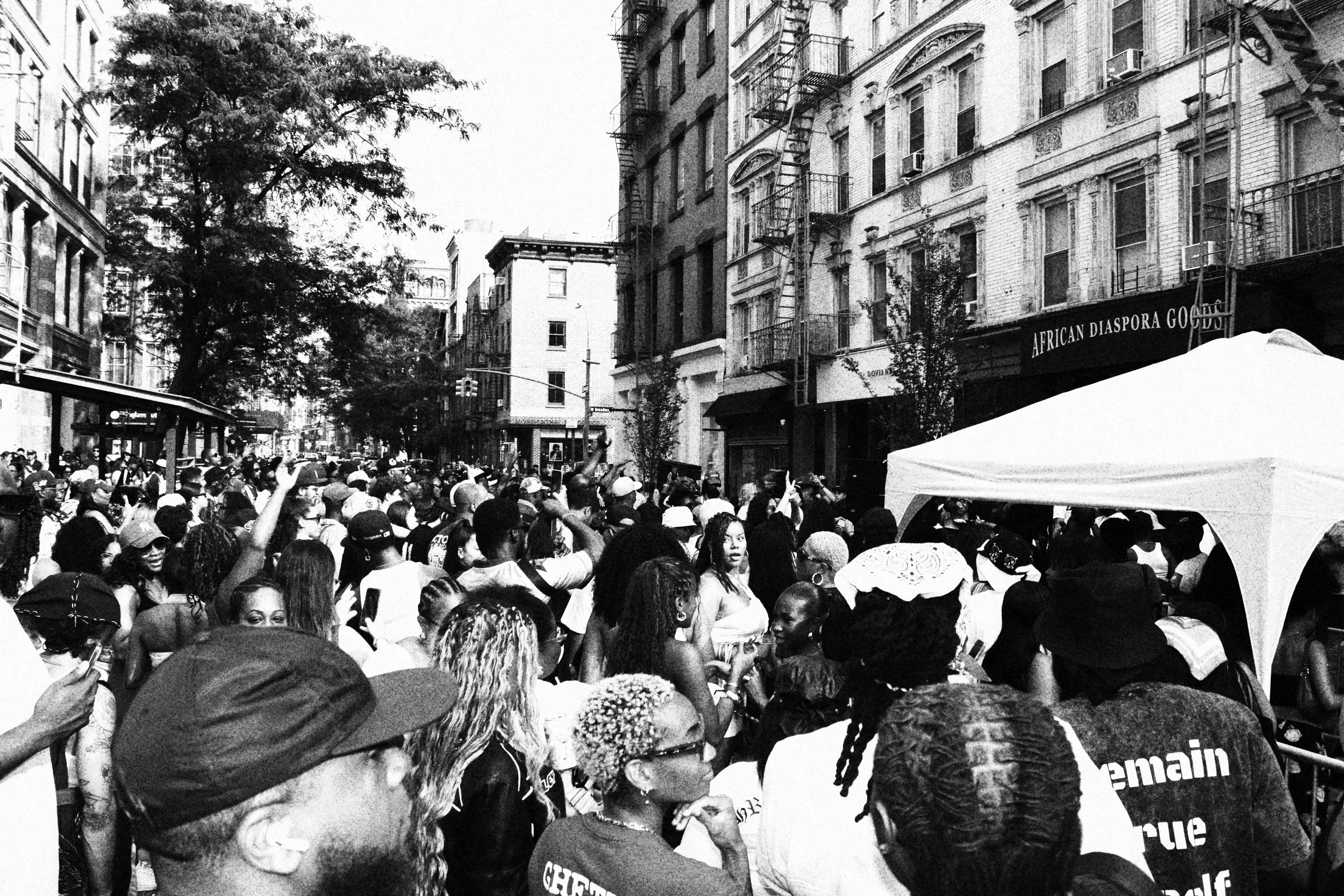 DENIM TEARS X HOT 97 SOHO BLOCK PARTY
@makai.kamil