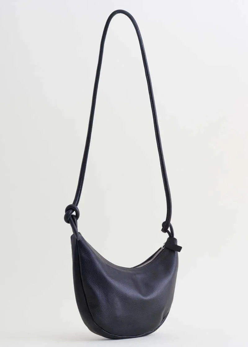 Bow-Bag--Black-20251023221004.jpg