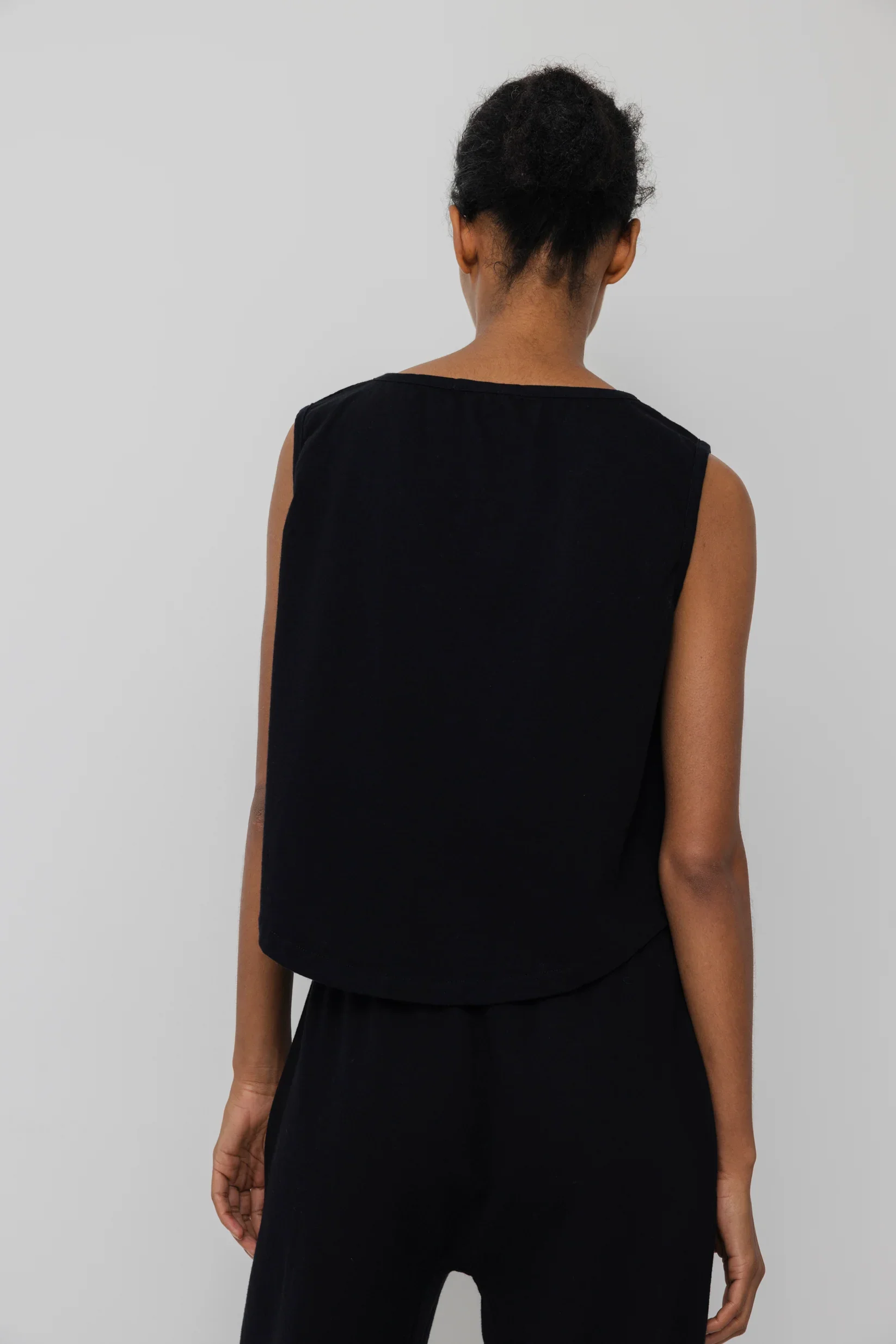 WOLHIDE_SS26_LOOK28__5233_HR_LR.webp
