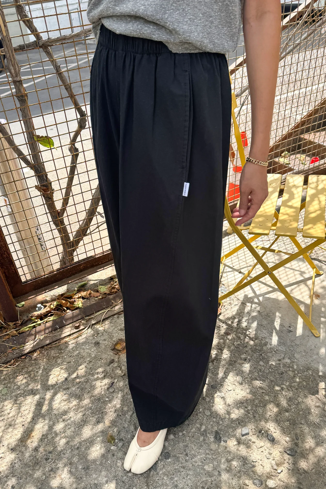 ParachutePants_Black_0811_2 (1).webp