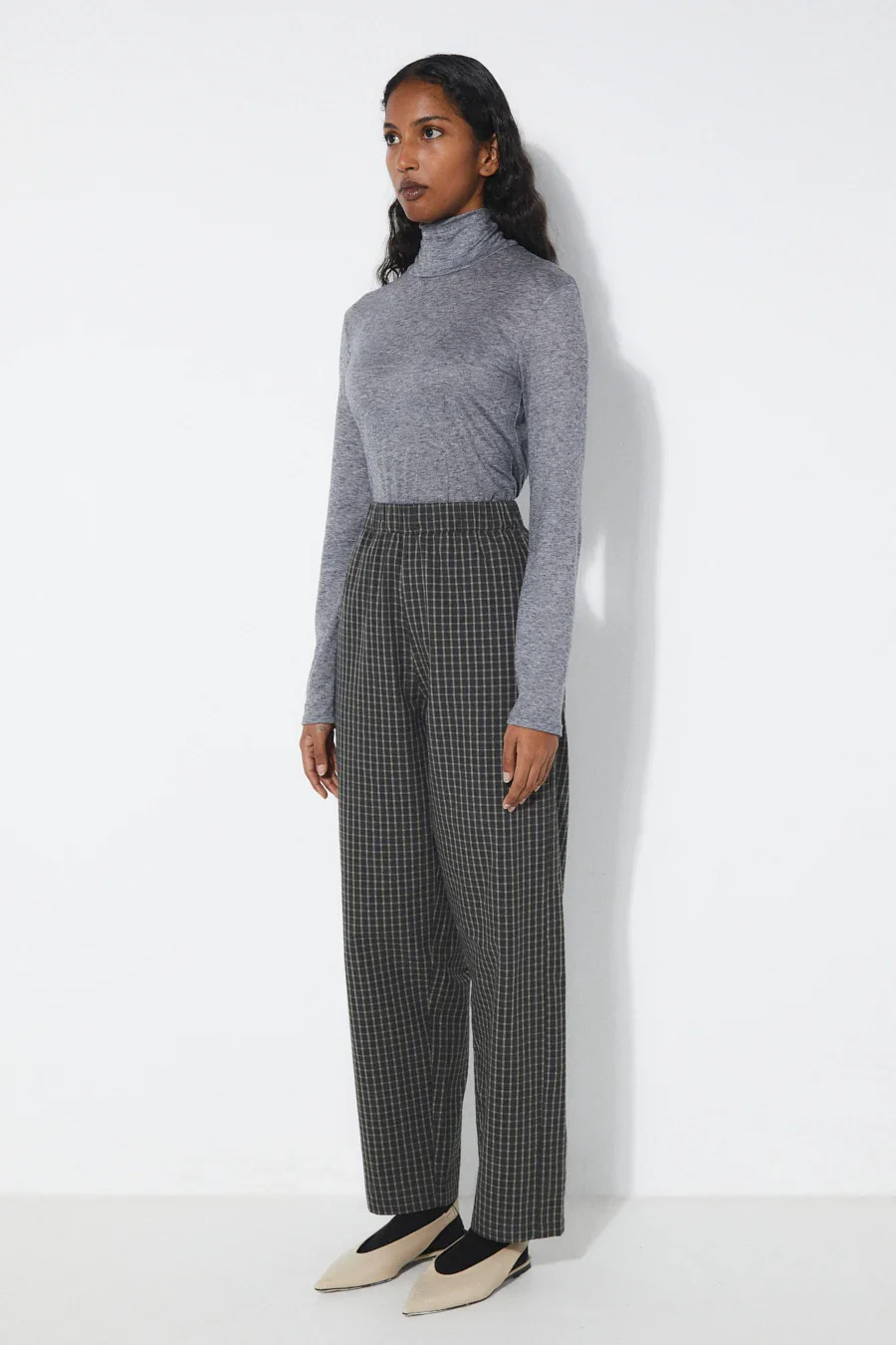 2677-PA-CH_DURAS_PANTS_CHECKERED_RITA_ROW_WOMEN_AW25_4_1728x.webp