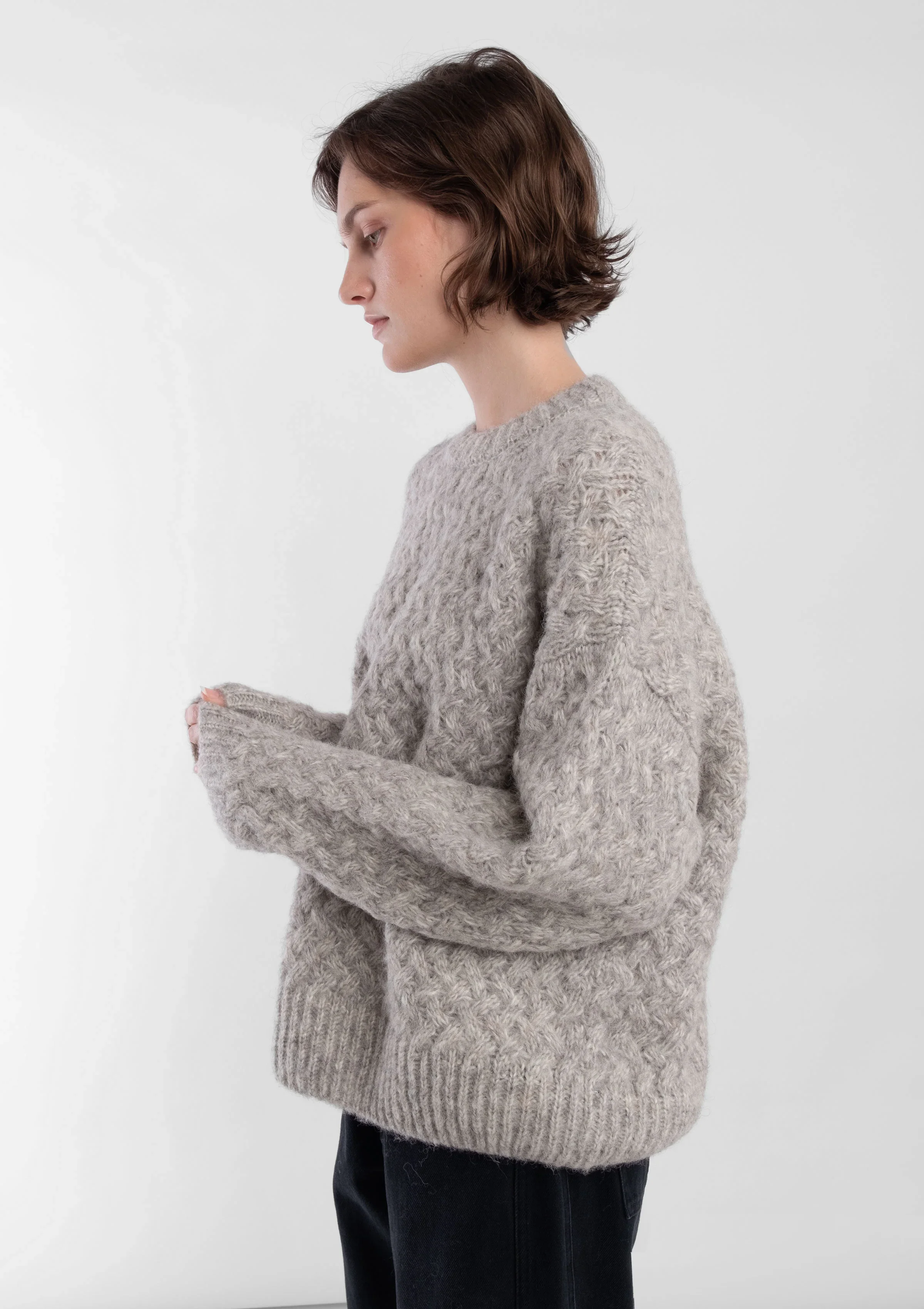 knitweavepulloverheathergrey4_e66cde01-c84b-48fe-a08e-268d7cdf23d6.webp
