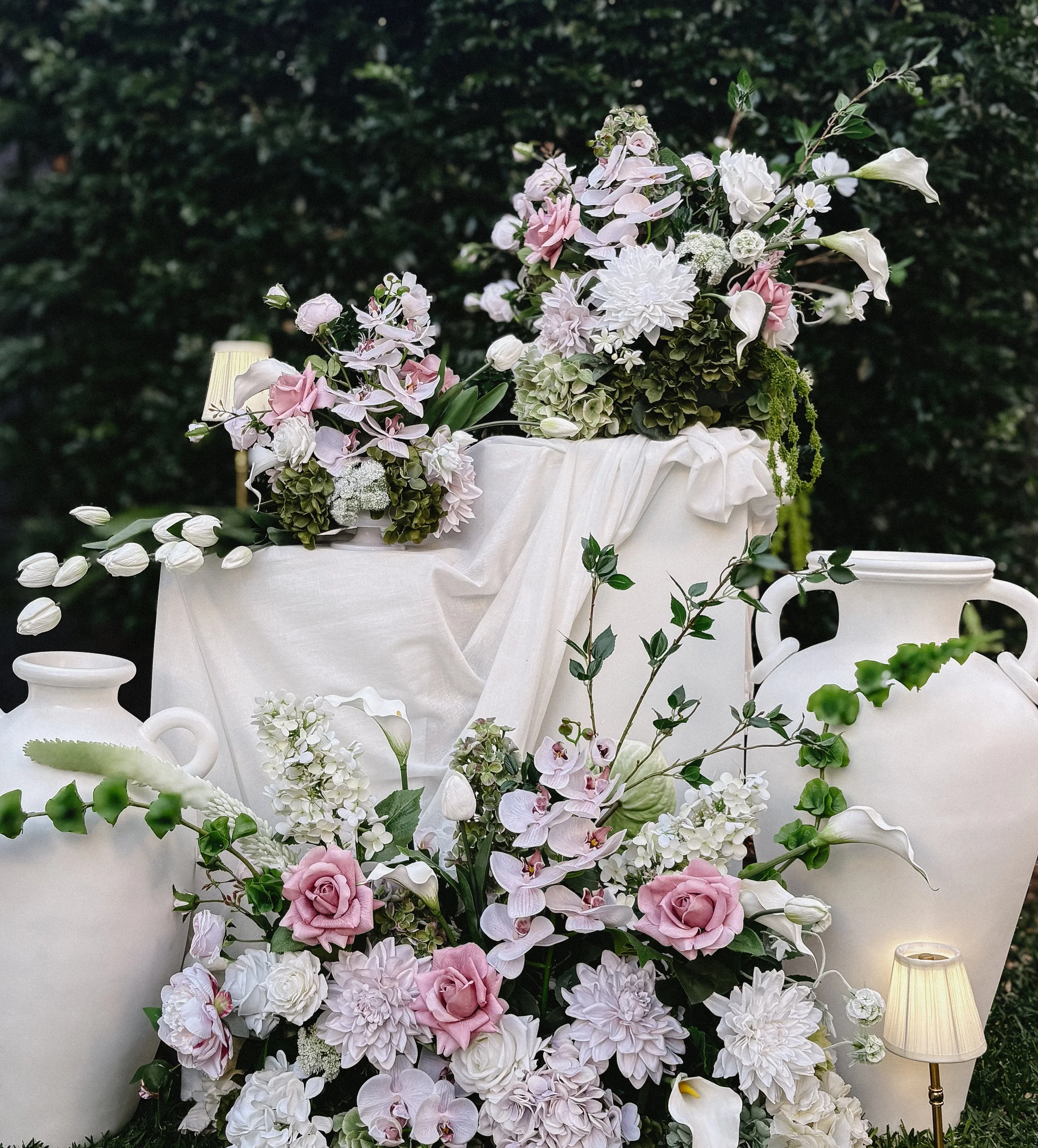 How to Style Your Wedding Ceremony Without Blowing Your Budget