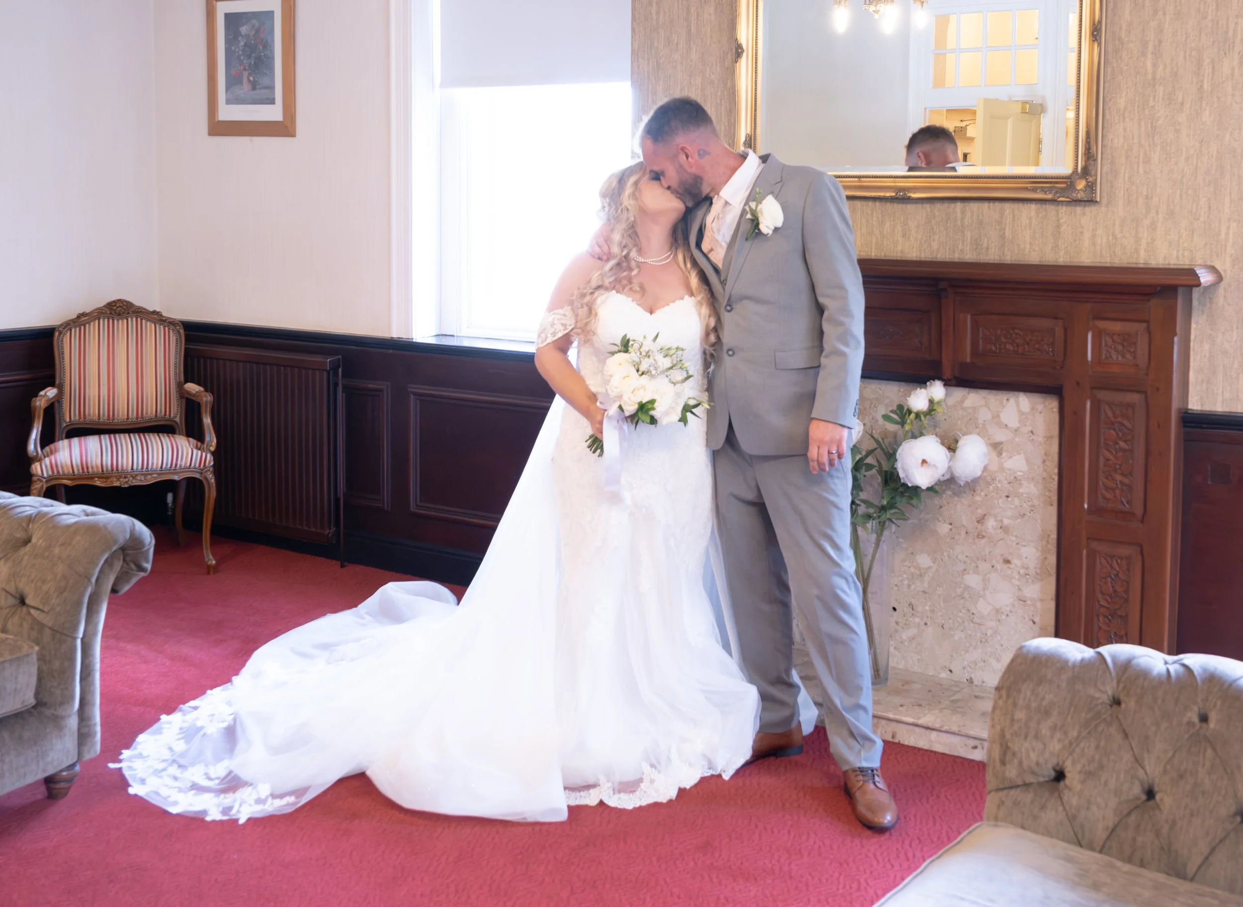 A&J-Bride&GroomPortraits-8.jpg