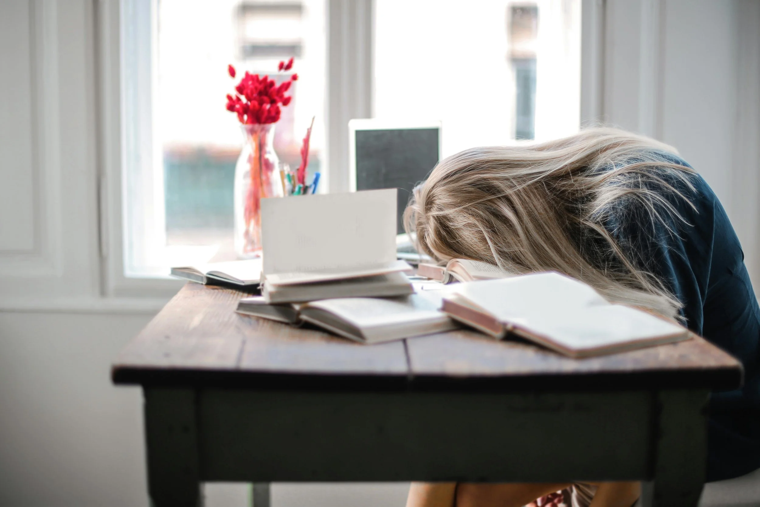 Burnout Recovery Before the Year End: A Mindset Reset for Ambitious Women