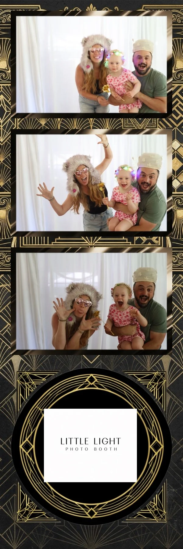 photoboothguests2.jpg