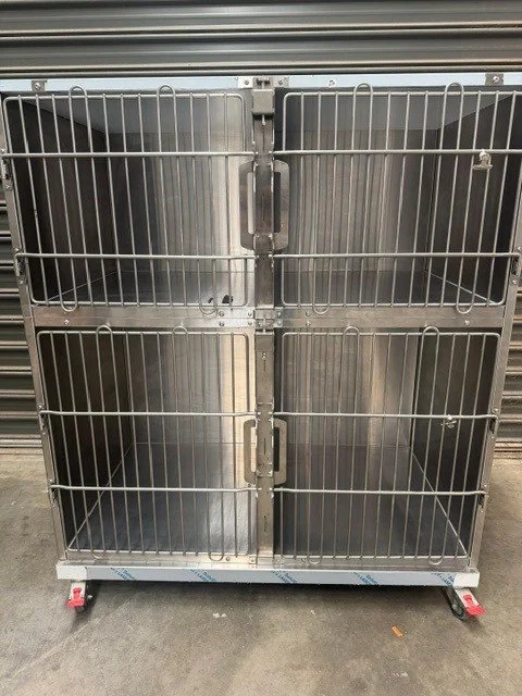 Cages.1.jpg