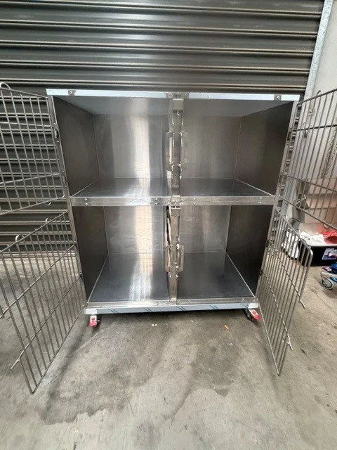 Cages.2.jpg