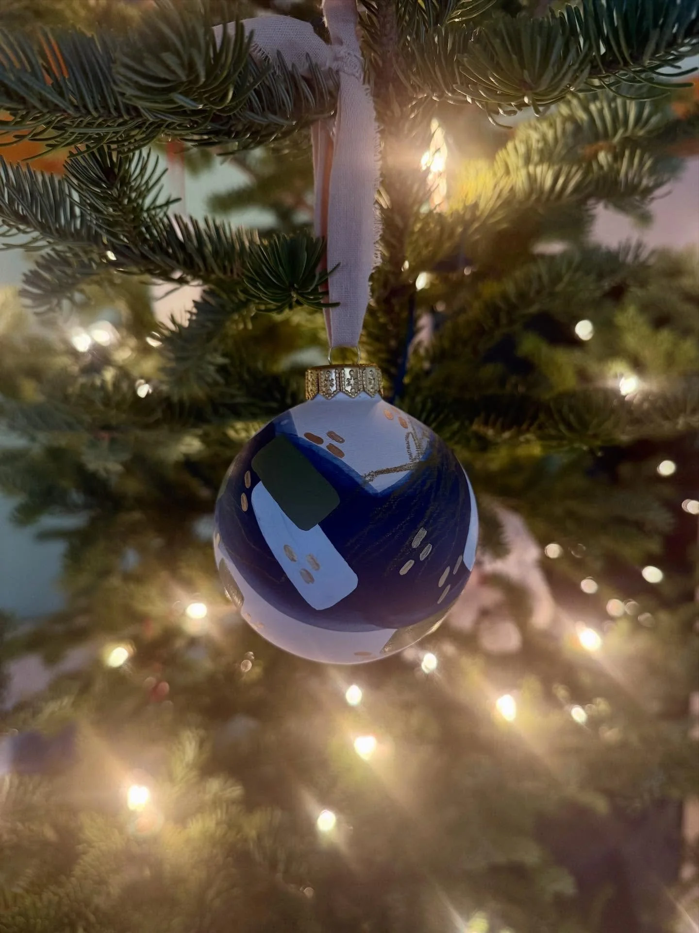 Last call for Holiday Ornaments ✨ There are only a few remaining in my web shop and I&rsquo;ll have a small amount of time to pack and ship tomorrow before my online shop takes a long winter slumber. New ideas and products on the horizon, stay tuned!