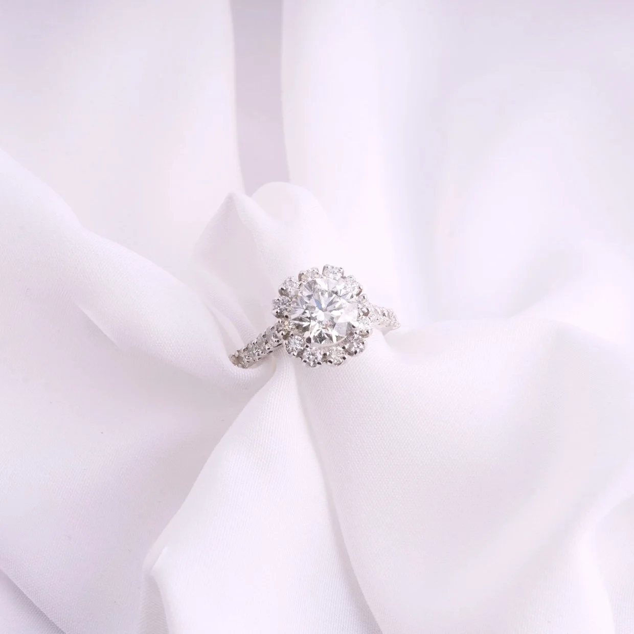 1 carat diamond ring 
