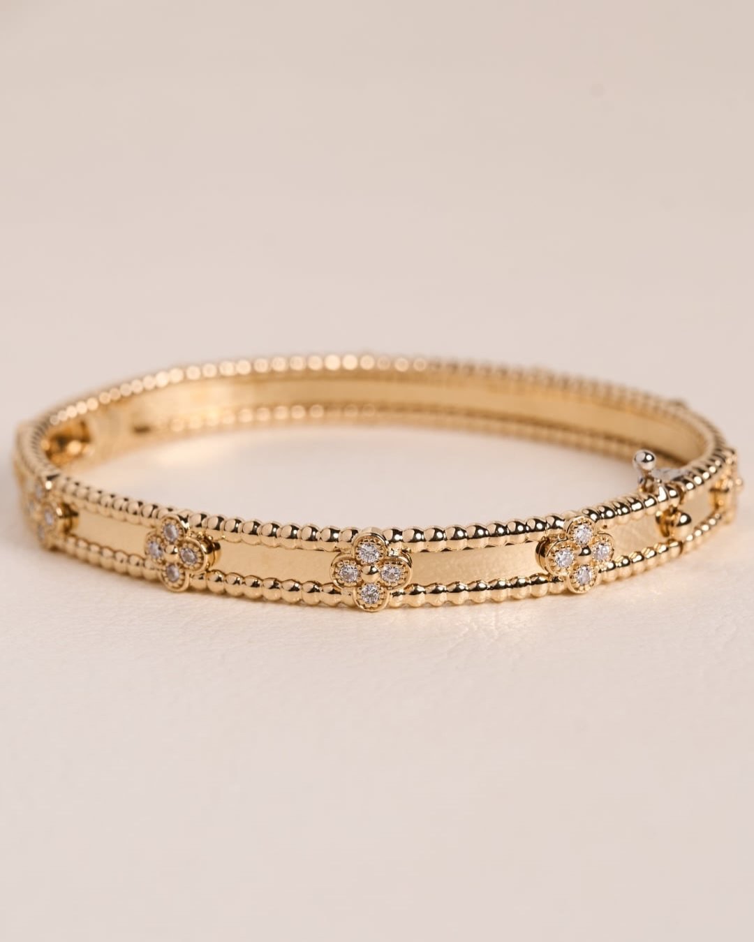 Elevate your jewelry collection with our latest drop of iconic designer bangles&mdash;featuring authentic, pre-owned luxury pieces from the world&rsquo;s most coveted brands. ✨ 

From timeless gold bangles to stackable essentials, each piece is curat