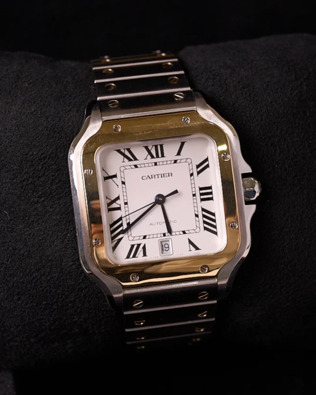 Timeless design meets modern prestige. ✨

The Cartier Santos W2SA0009 Two-Tone Watch in 40mm steel and 18K yellow gold is more than a timepiece&mdash;it&rsquo;s a statement of refined confidence. From its iconic square case to the crisp white Roman n