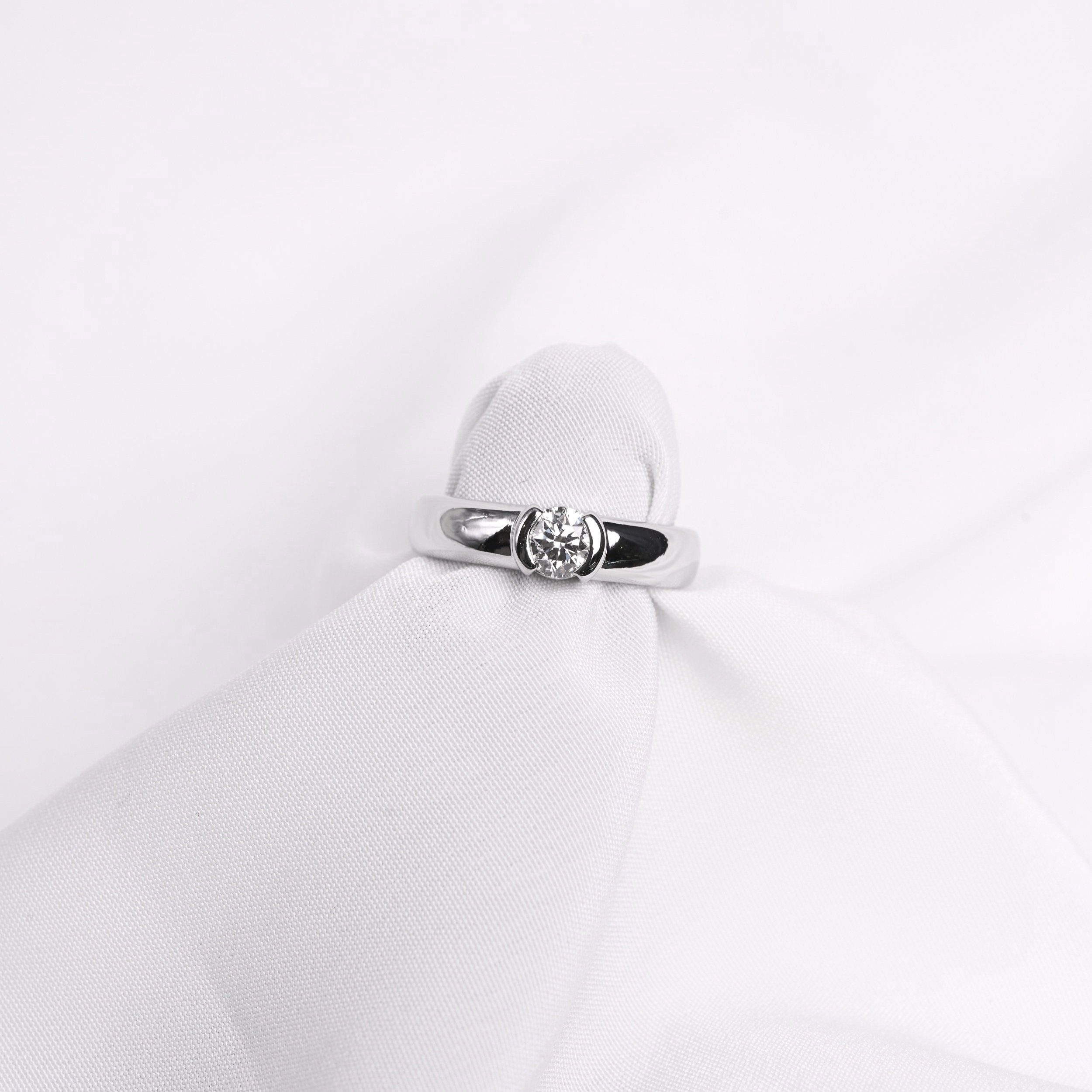 Tiffany & Co. Ring Etoile Diamond Engagement