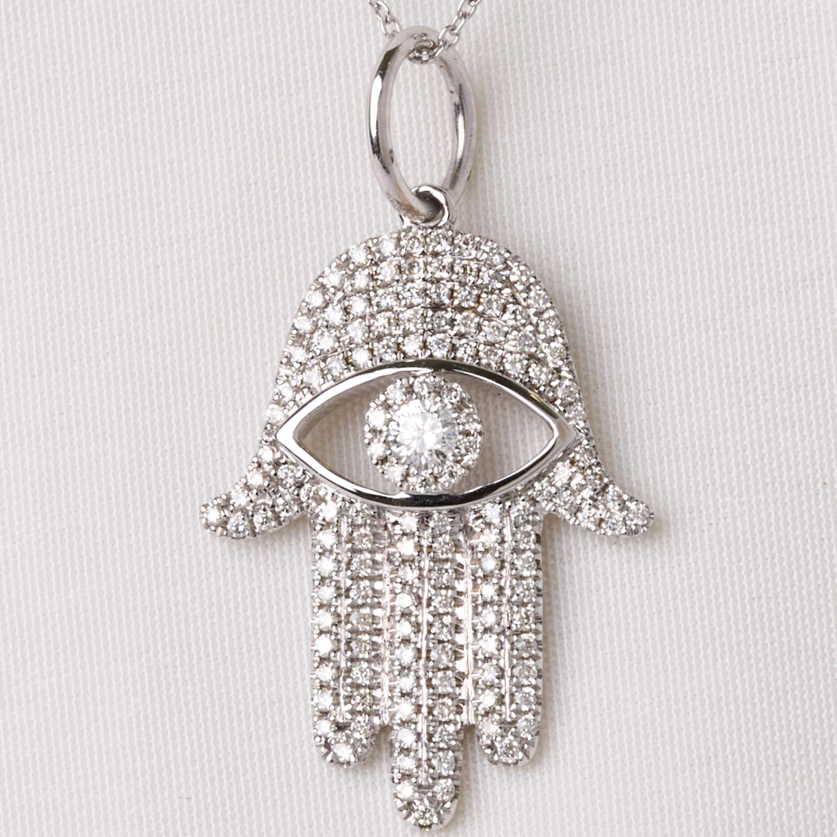 2025-pendants 10-mAIN1-mAIN2.png