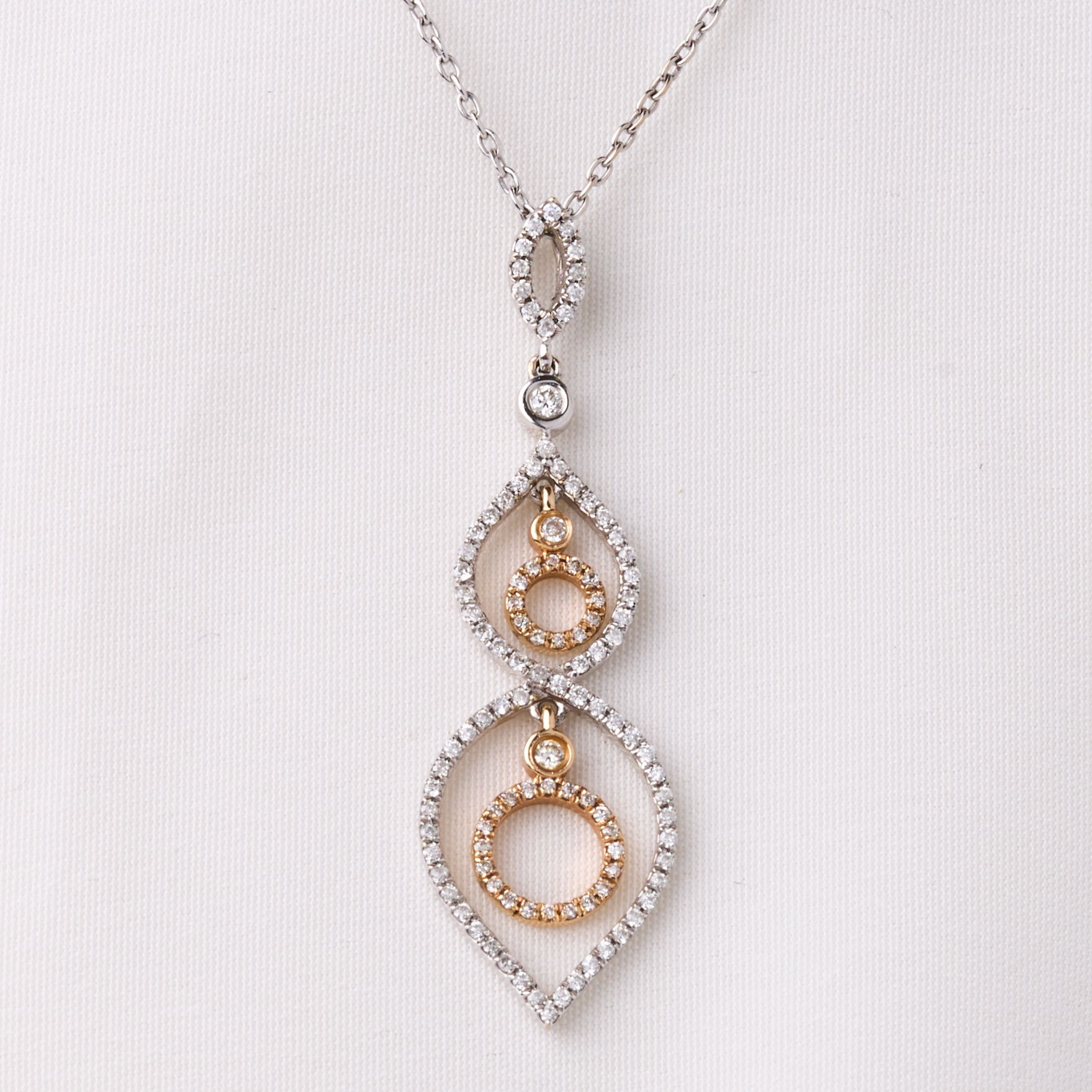 2025-pendants 27MAIN1.png