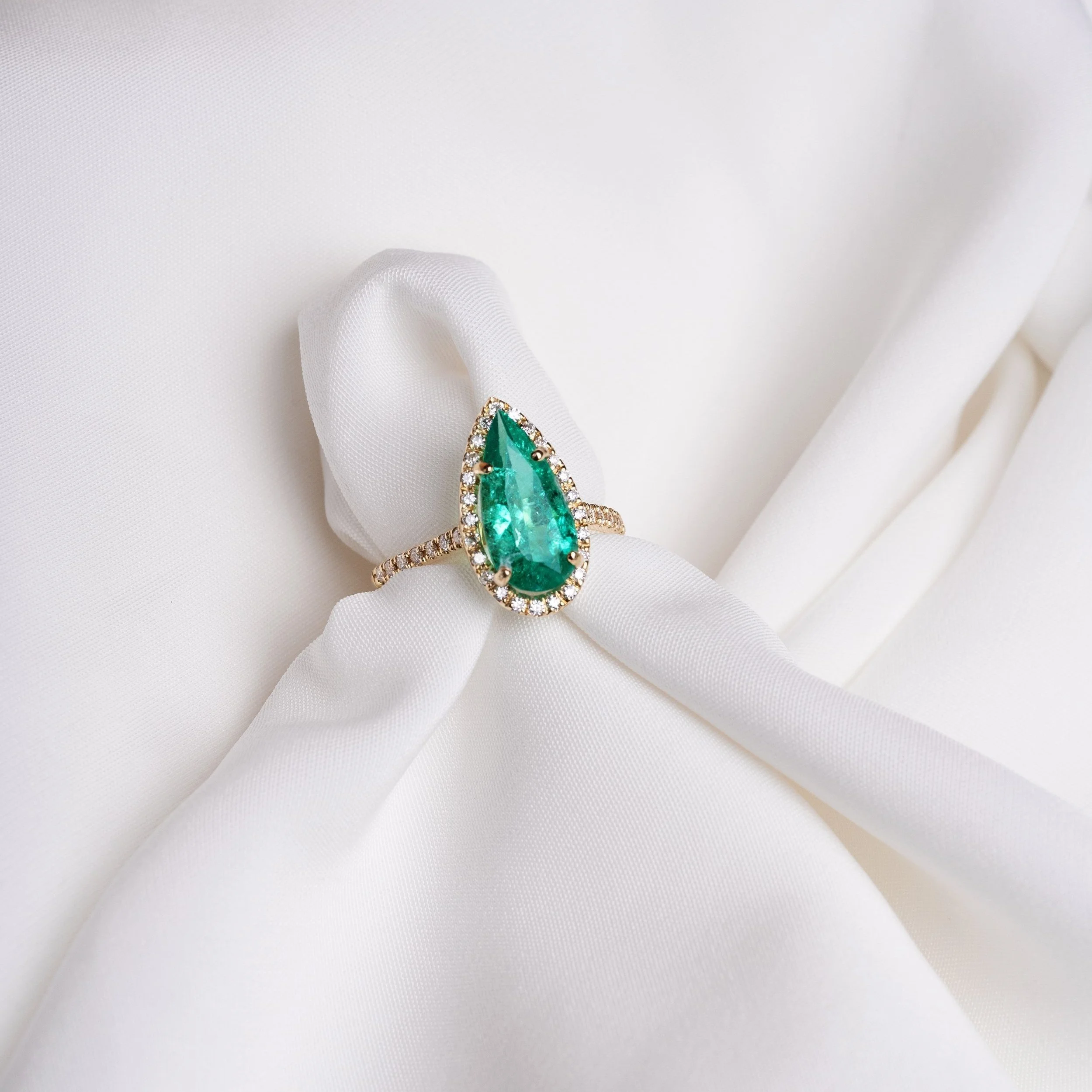 Avior Jewelry + Watch Boutique in Dallas Texas