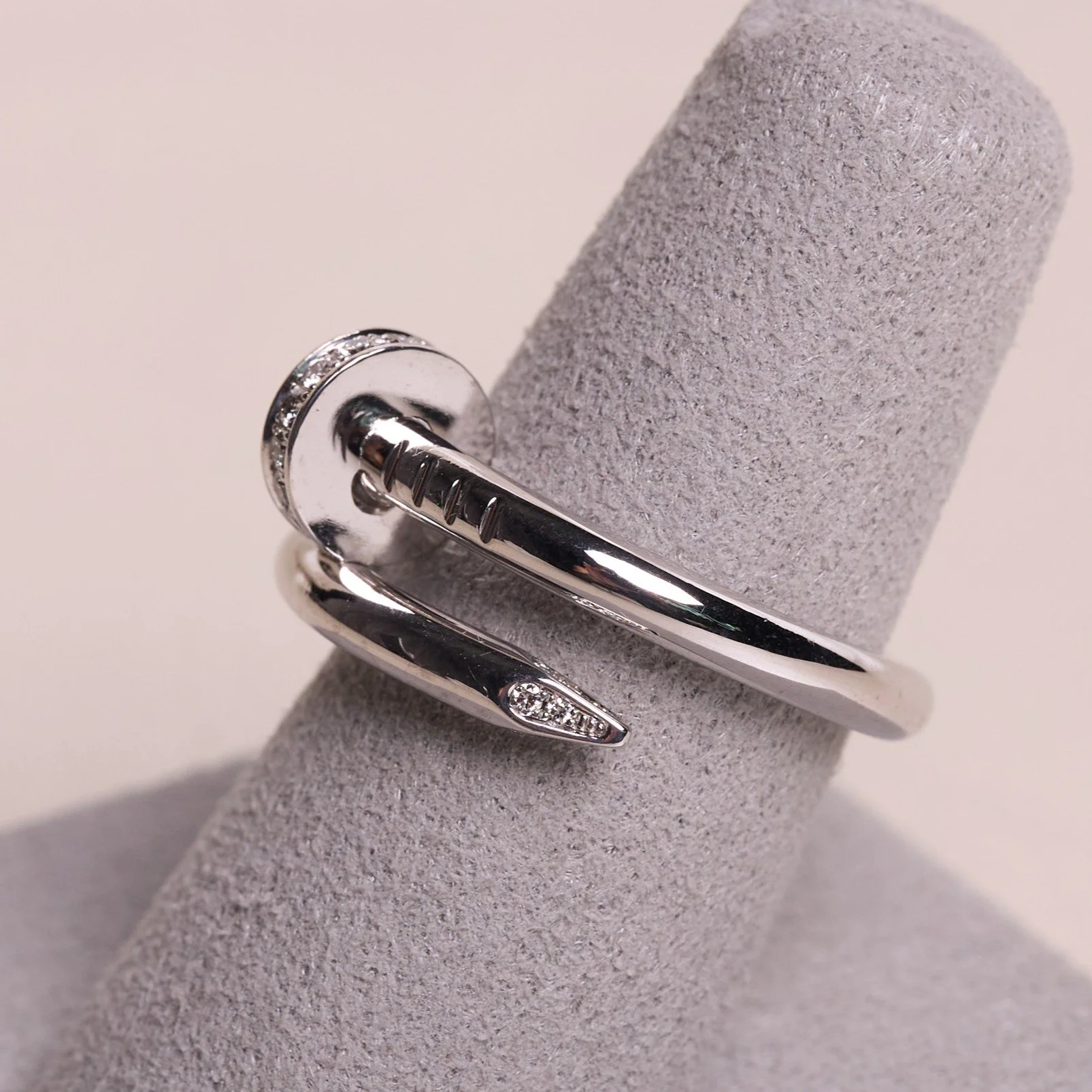 1-170045 412312321.jpg