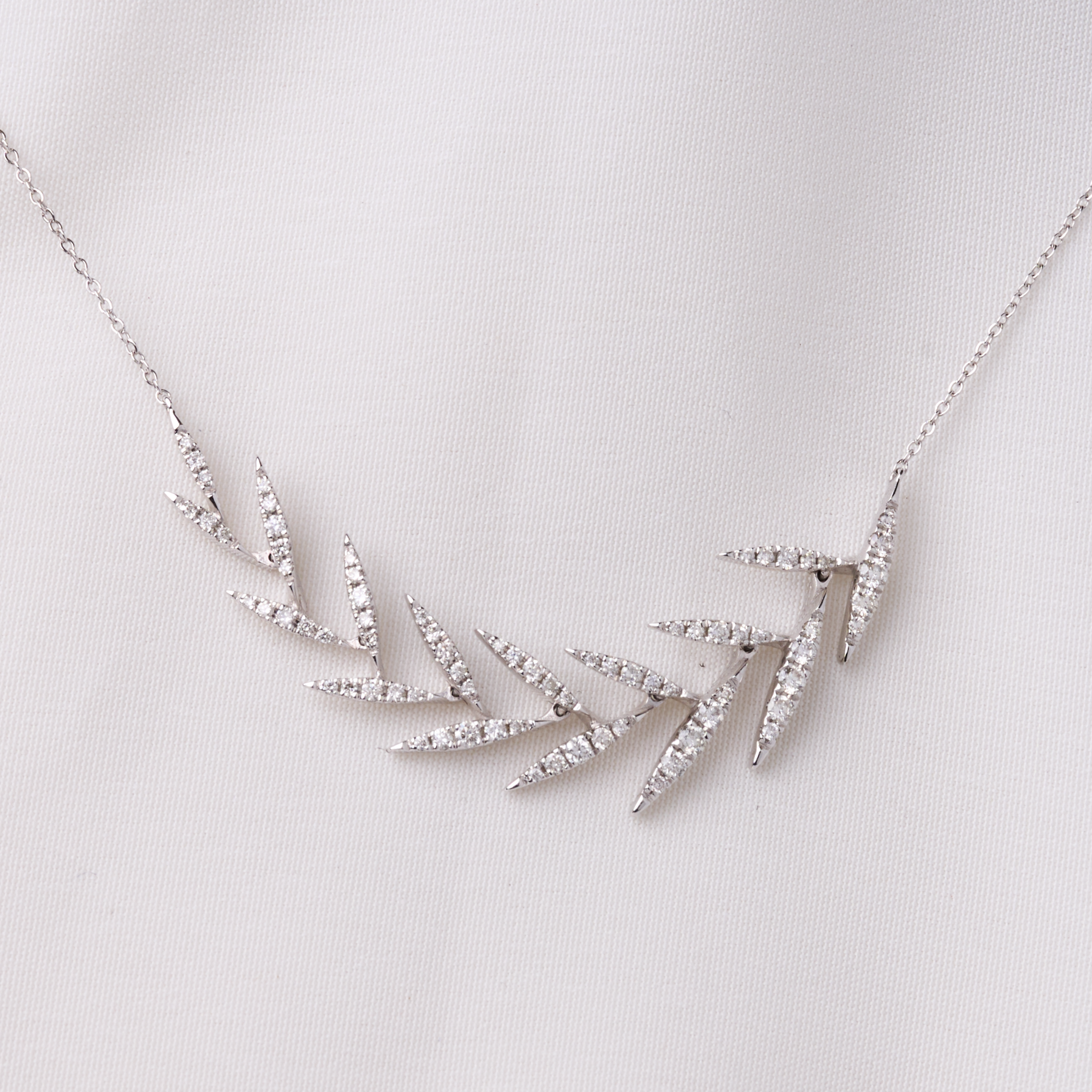 2025-pendants 25-mAIN1.png