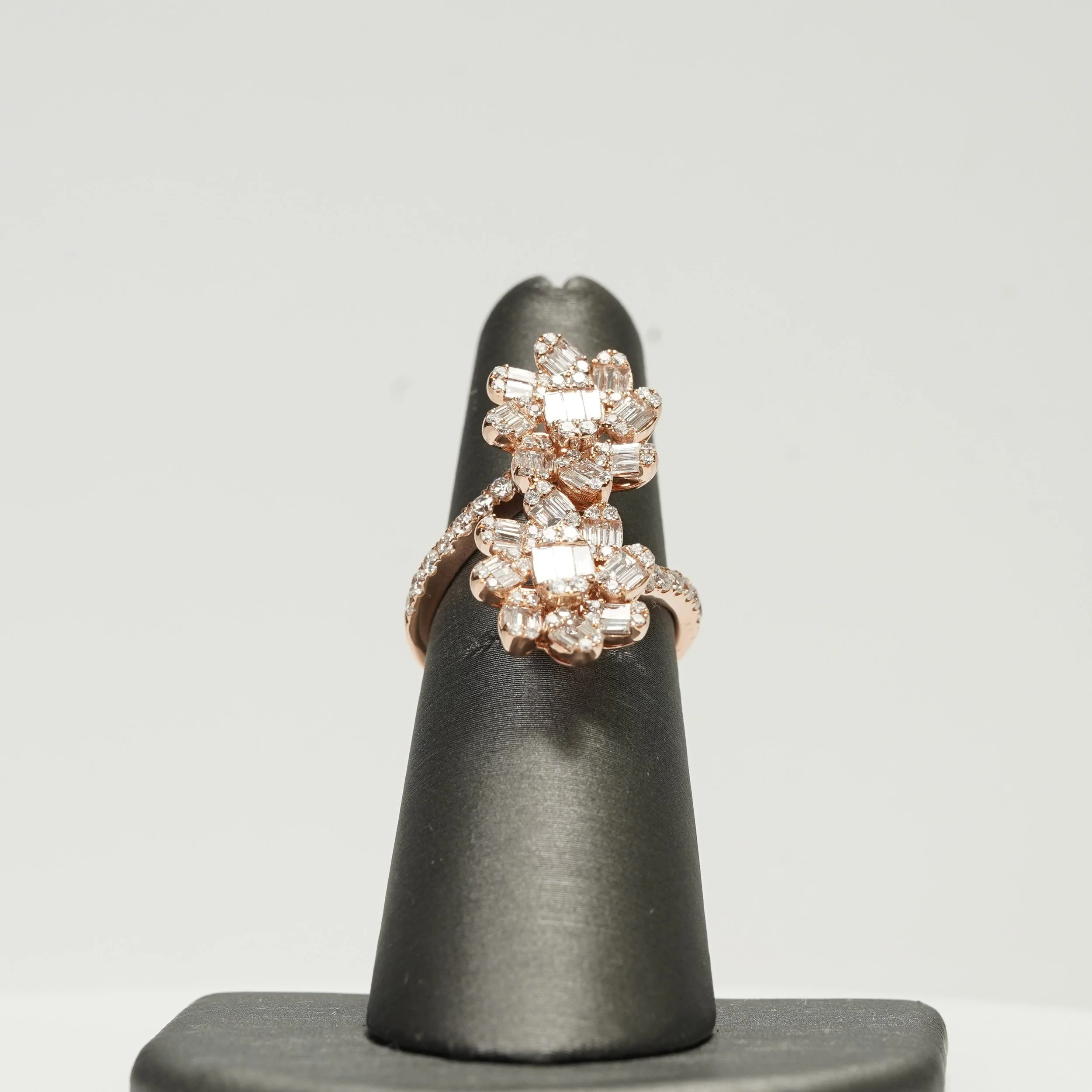 18K Rose Gold Natural Diamond Double Flower Cluster Ring 1.50 CTW Estate | Size 6 | Total weight: 6.7G
