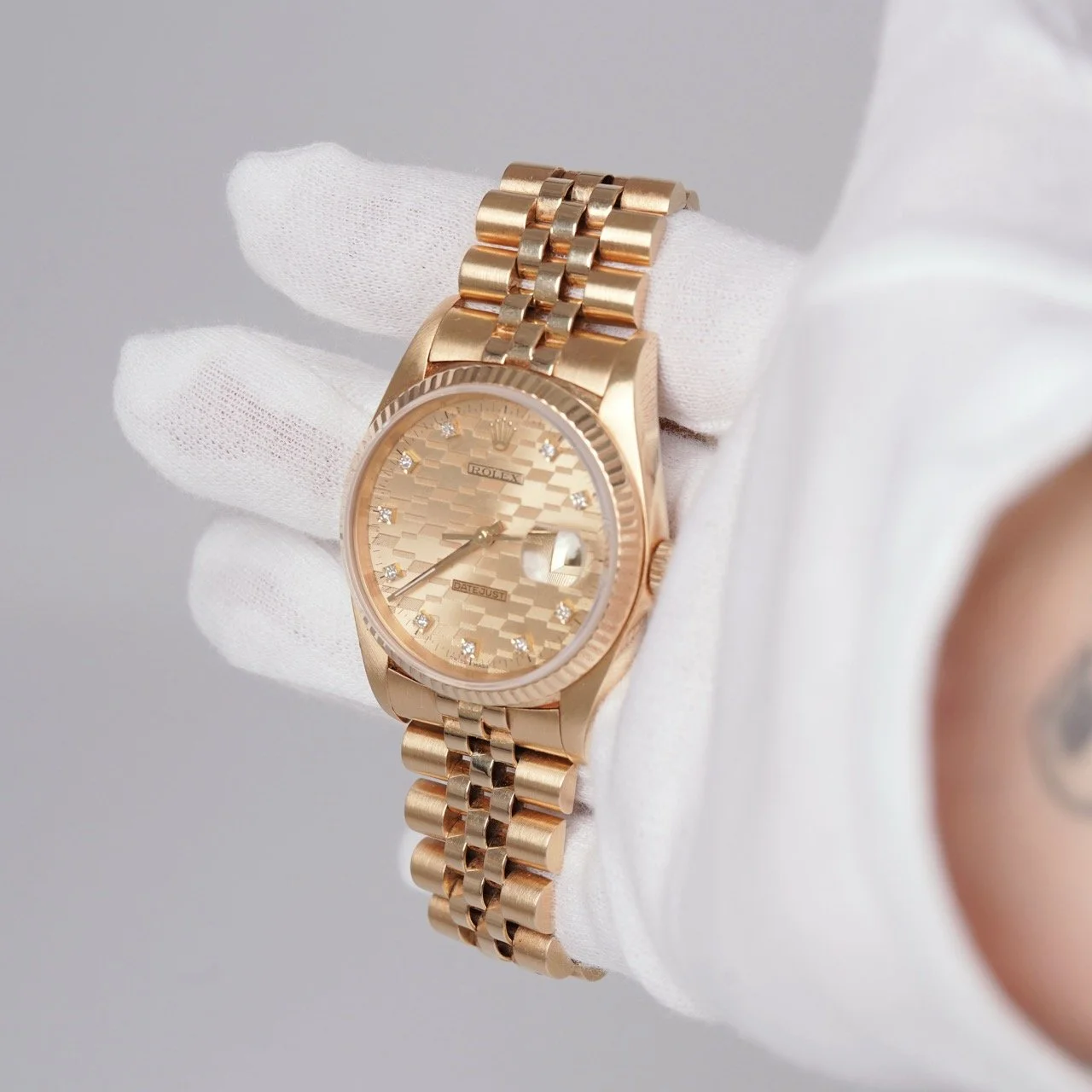 rolexchevy 9 Large.jpeg