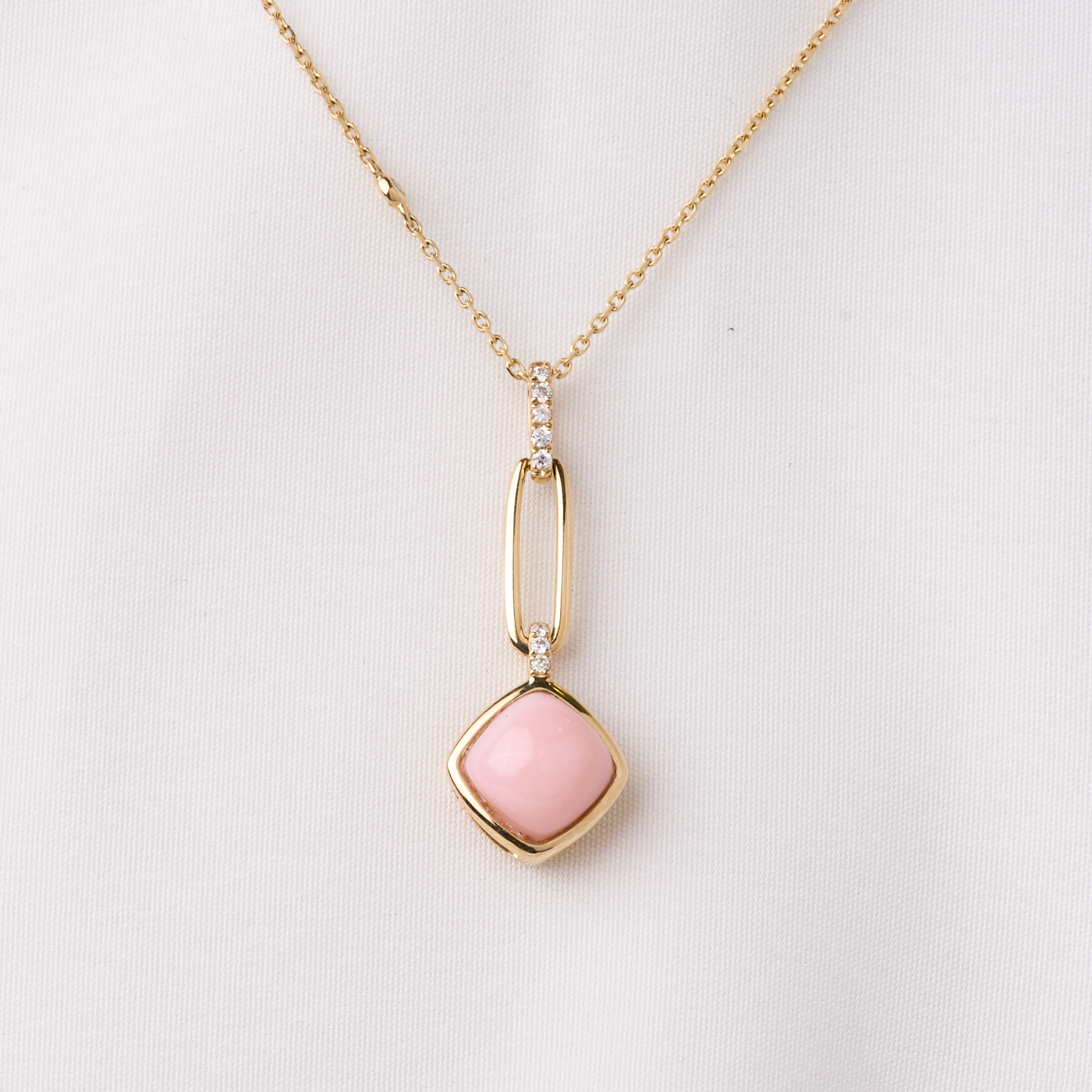 2025-pendants 24MAIN4.png