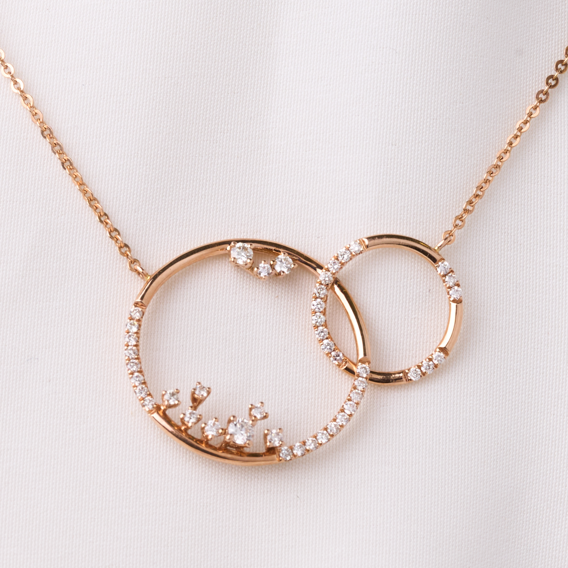 2025-pendants 26MAIN1.png