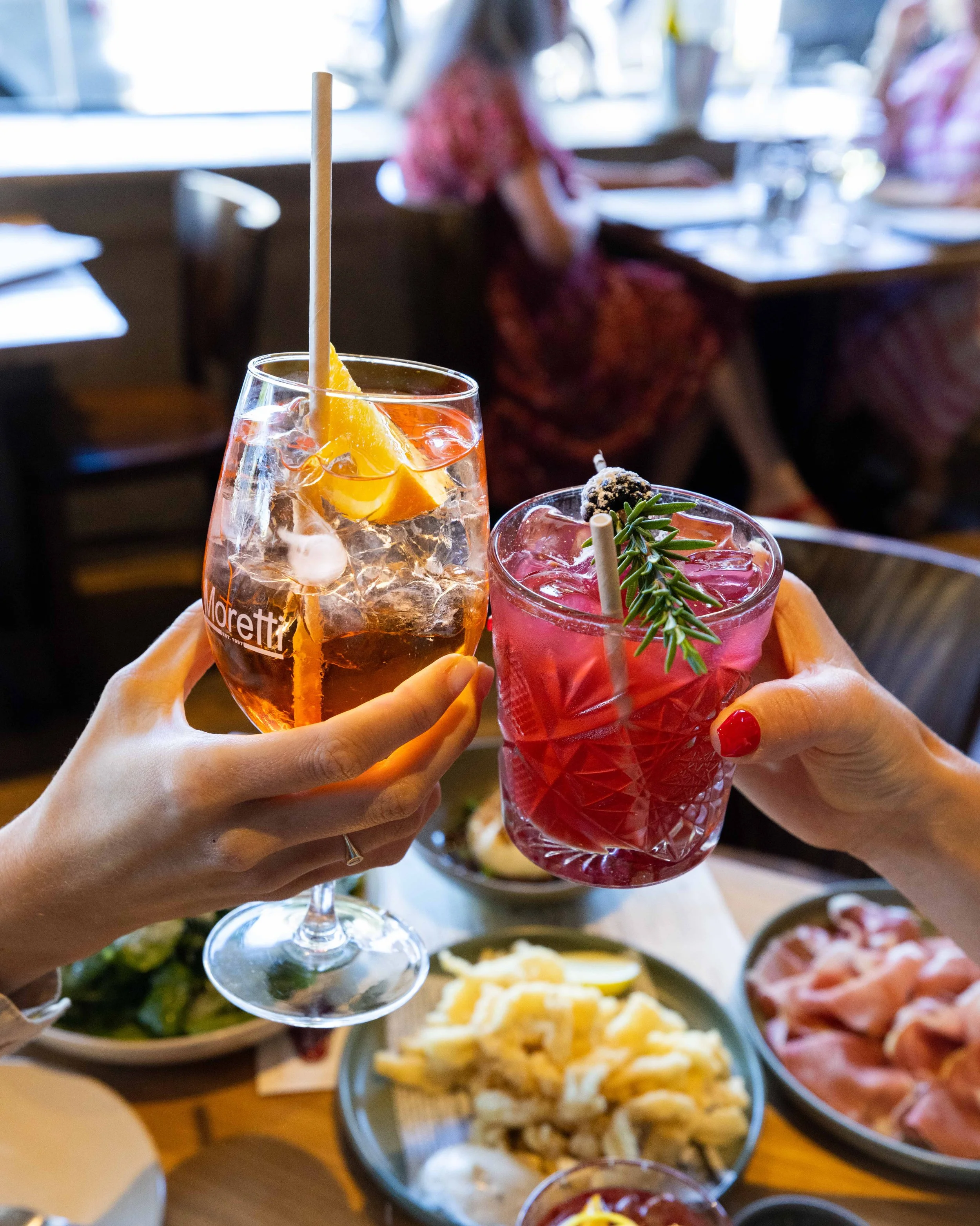 DRY JULY WITH LYRE’S NON ALCOHOLIC COCKTAILS