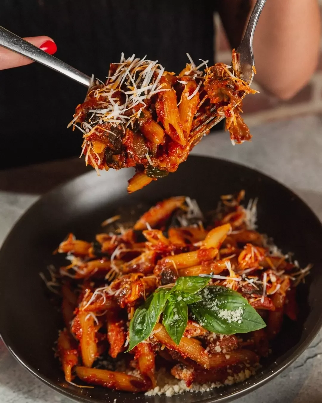 photo of penne al pomodoro at Moretti, the best restaurant  to eat pasta for kids and families