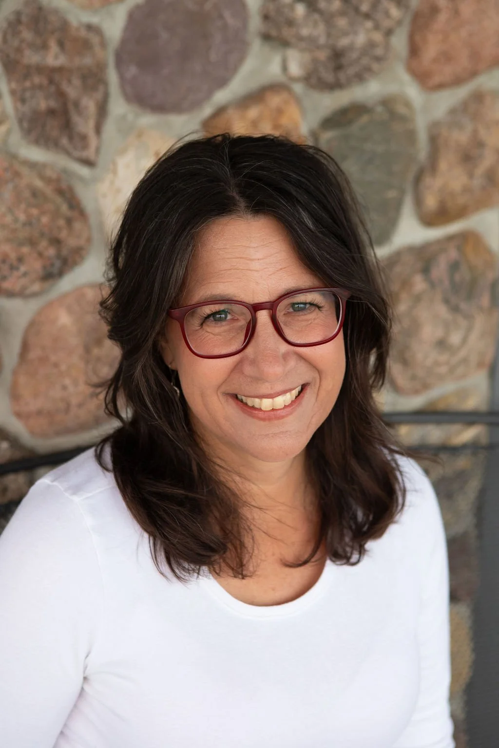 Loree, couples therapist in West Edmonton specializing in pre-marital counselling and relationship therapy.