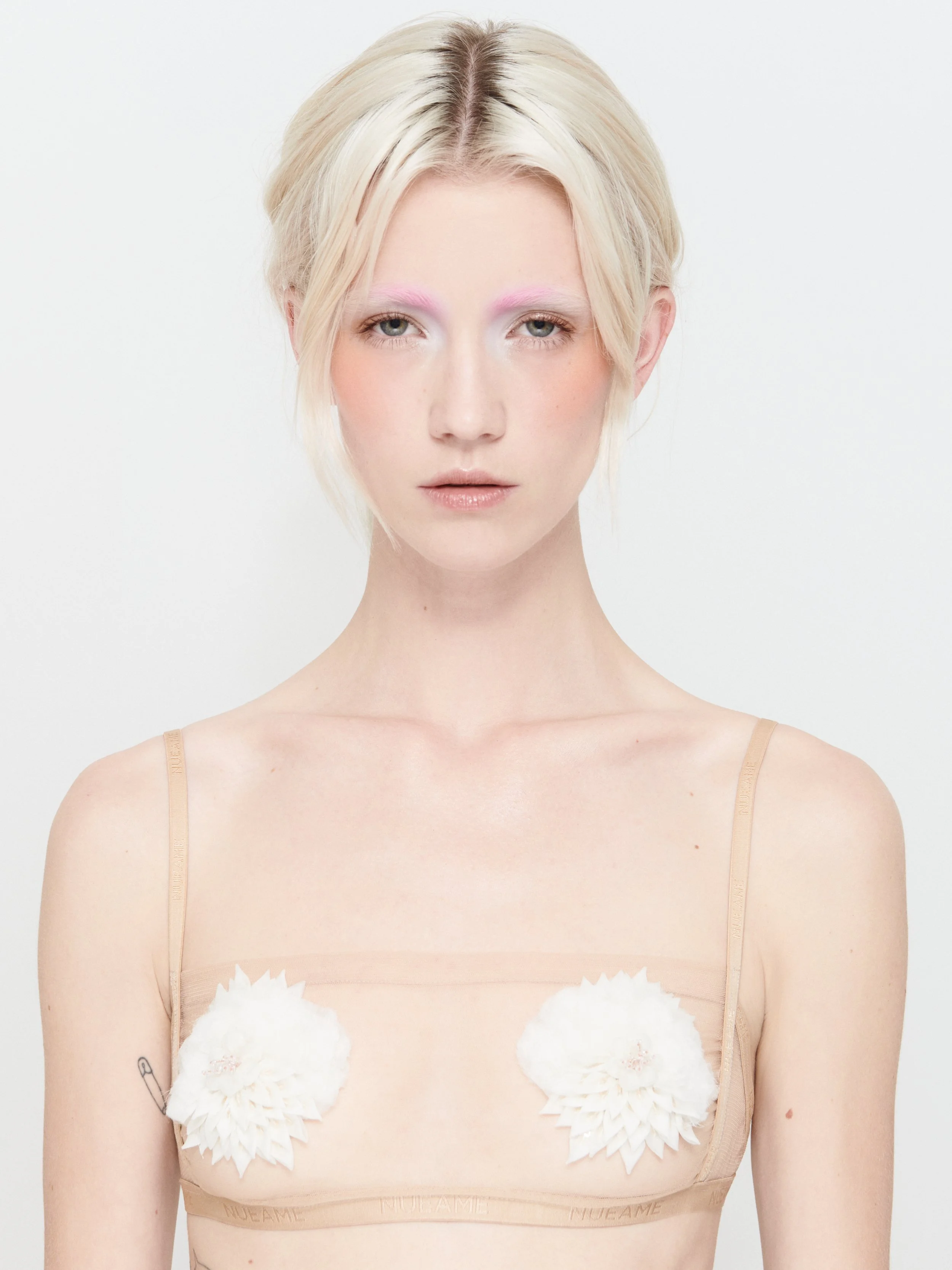 Sara Svalberg shot by Andrea Varlaro Limonata Magazine 6.jpg