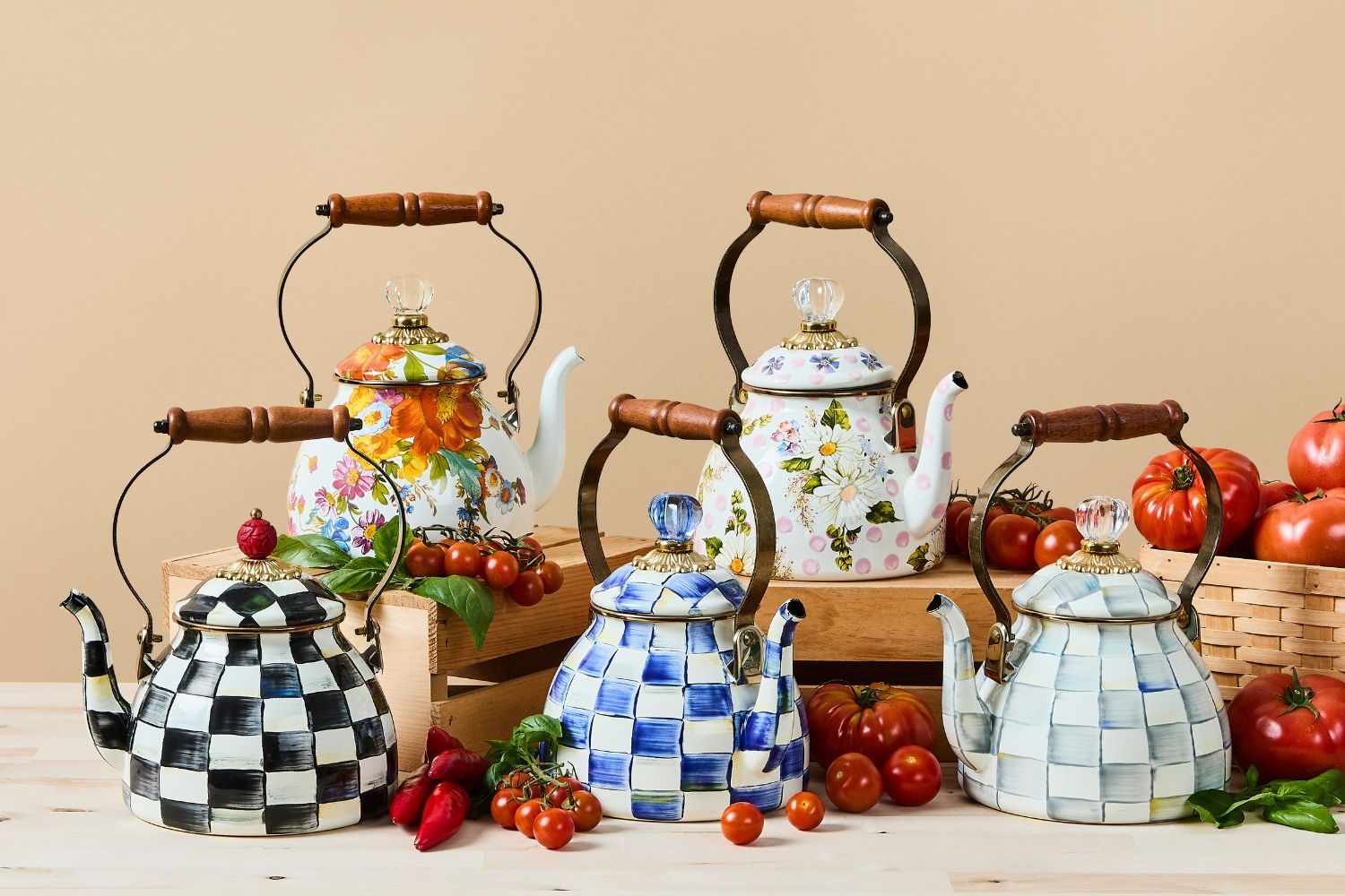 mackenzie-childs-barn-sale-tea-kettle-tout-slv-3825fa92a3394341be34c13c43960b3a.jpg