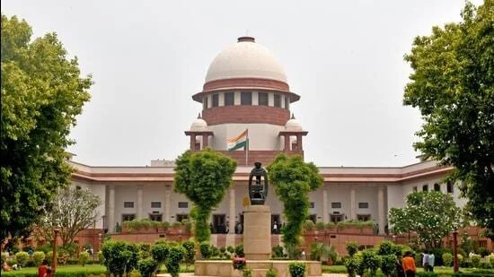 GRAP-4 to remain in Delhi as SC defers withdrawal of curbs