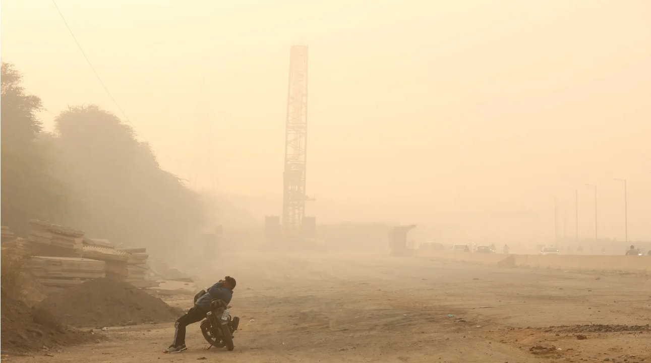 Nova Deli fecha escolas e estaleiros de construção devido à poluição atmosférica