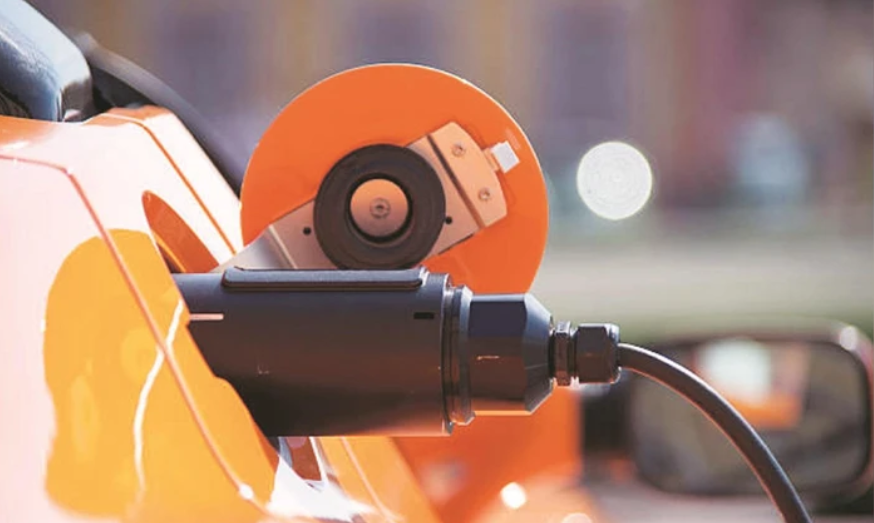 Kerala charges ahead of bigger states in 2025 personal EV adoption