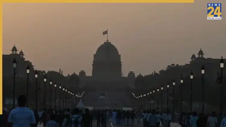 Delhi AQI deteriorates for 5th consecutive day, worst October start since 2020; What lies ahead?