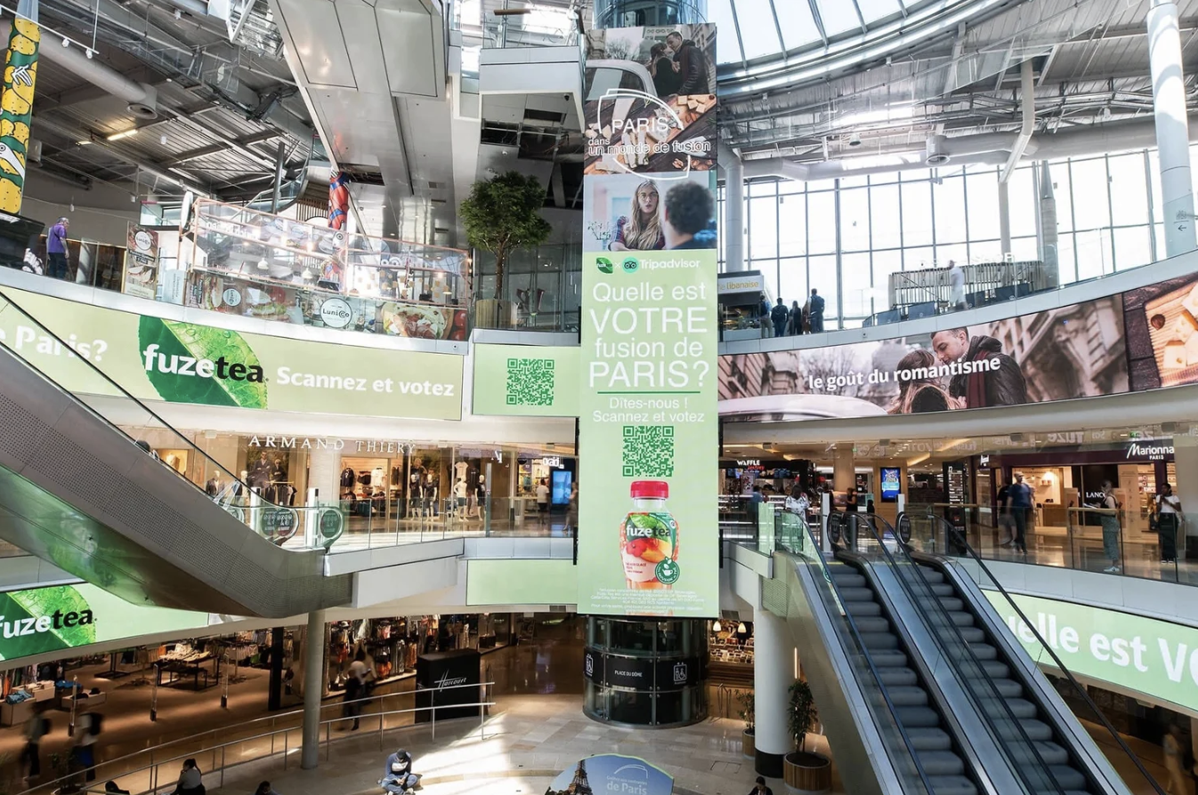Avantages et Inconvénients de la Publicité dans les Centres Commerciaux