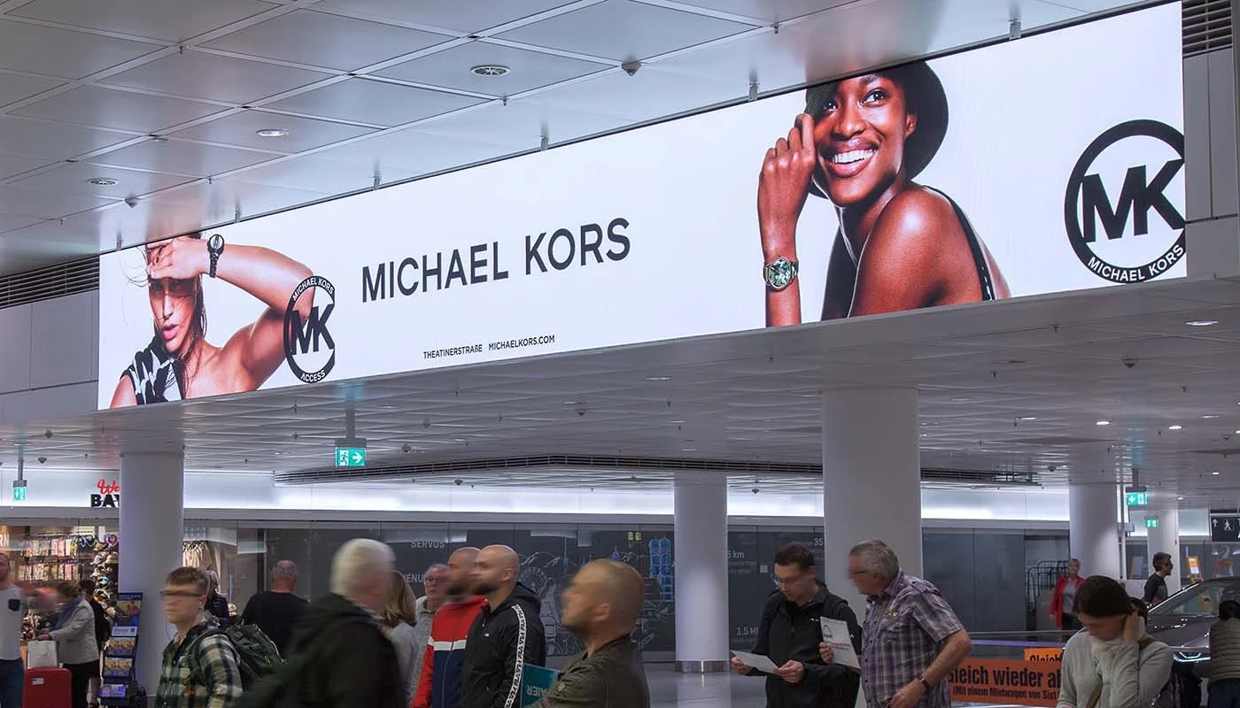 werbung-michaelkors-welcomewall.jpg