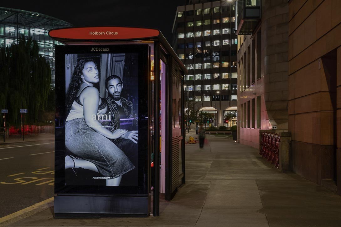 Ami+Paris_FW23_Billboard+Photography_7.jpg