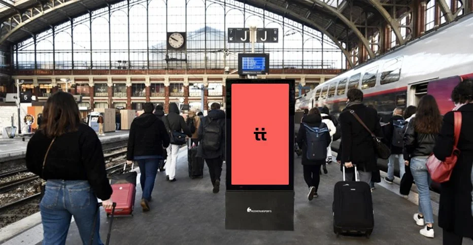 Panneaux pour passagers.