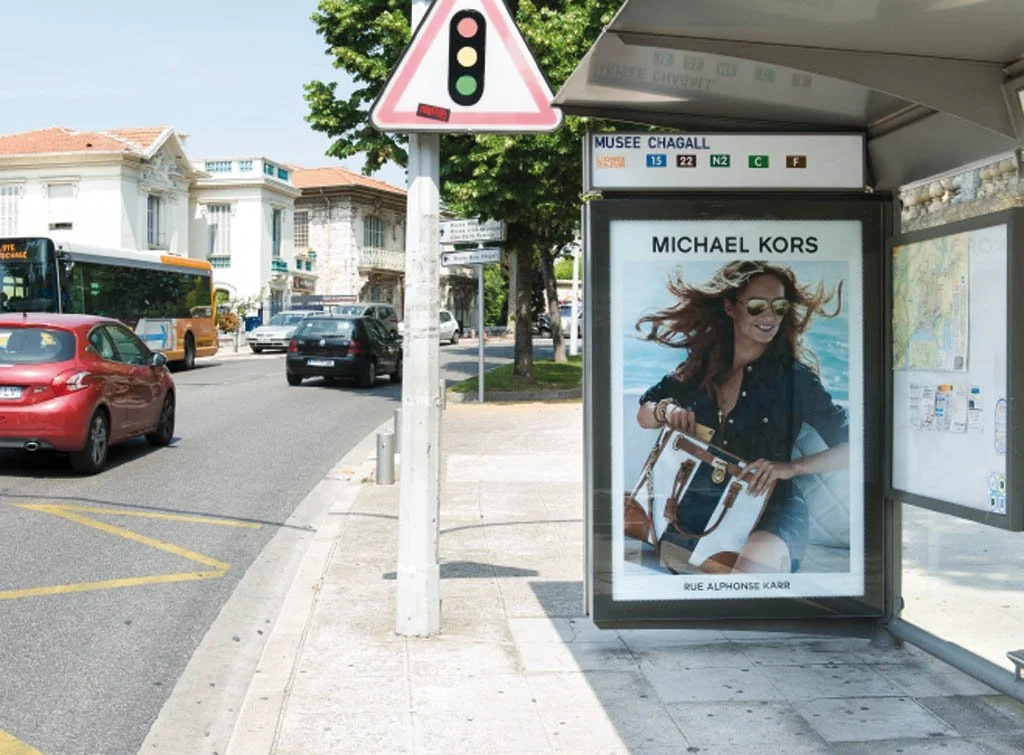 europemedia_systèmes-publicitaires-citylights-france4.jpg