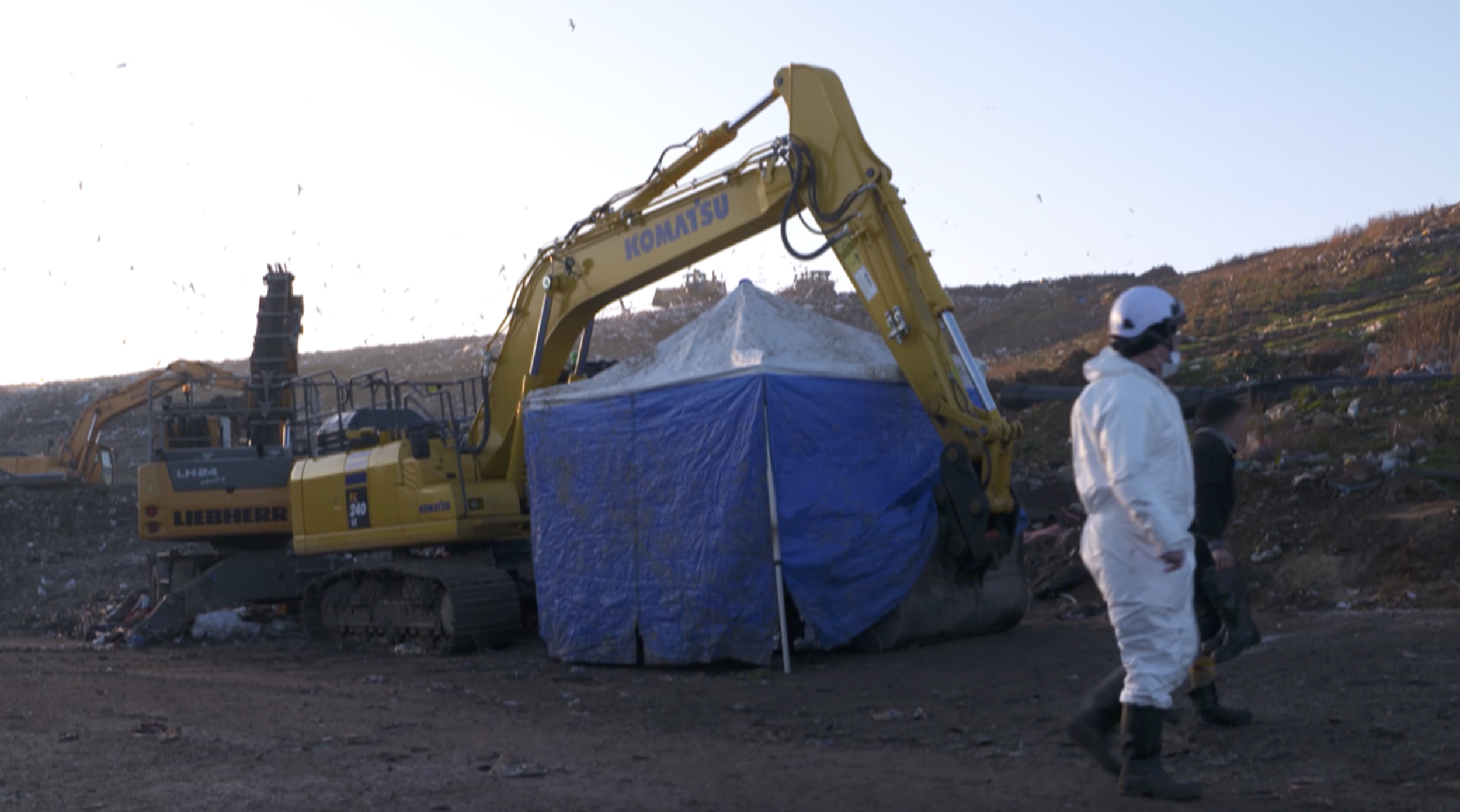 CATCHING A KILLER: BURIED TRUTHS