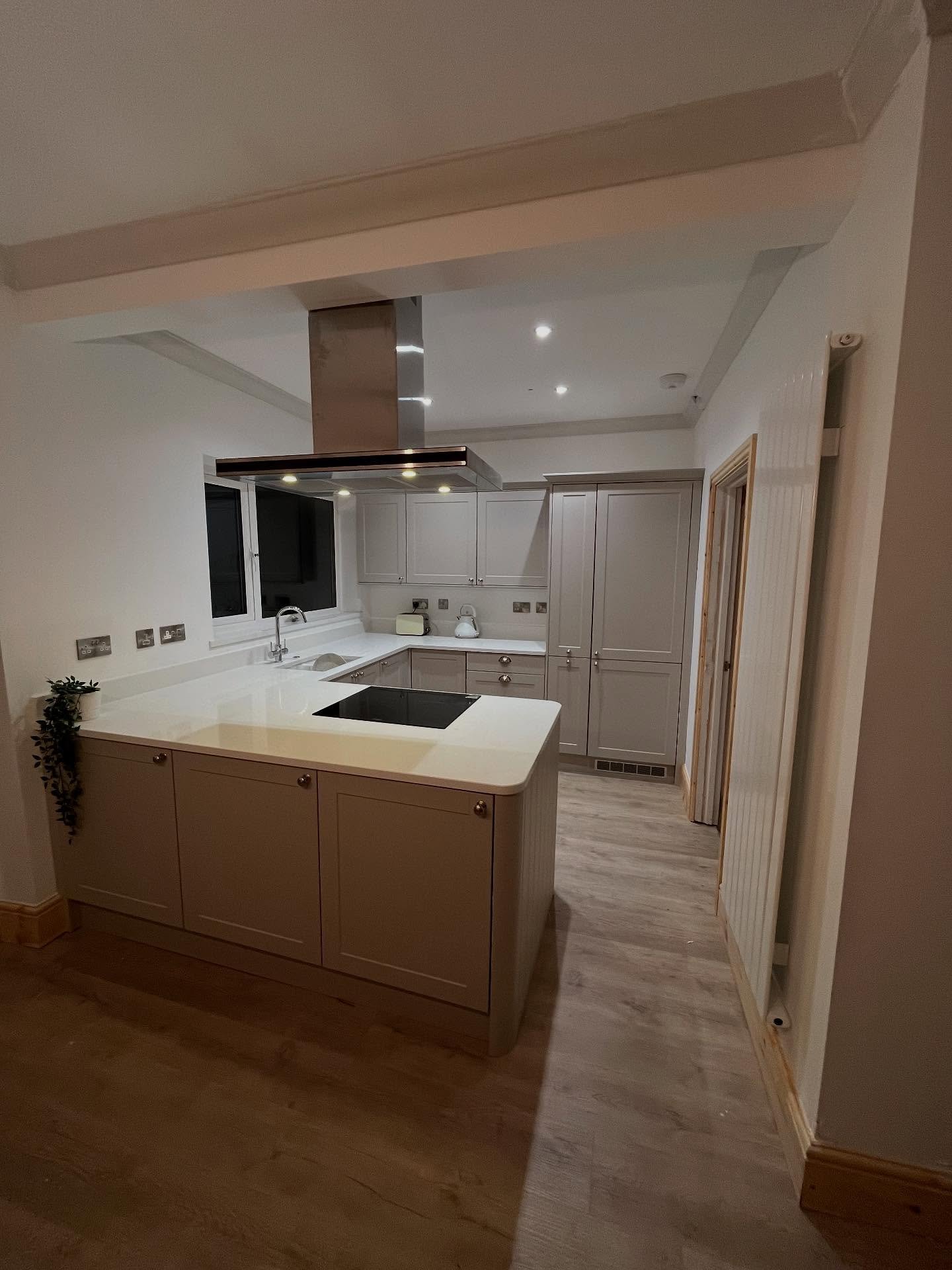 Check out this stunning kitchen transformation 🏡